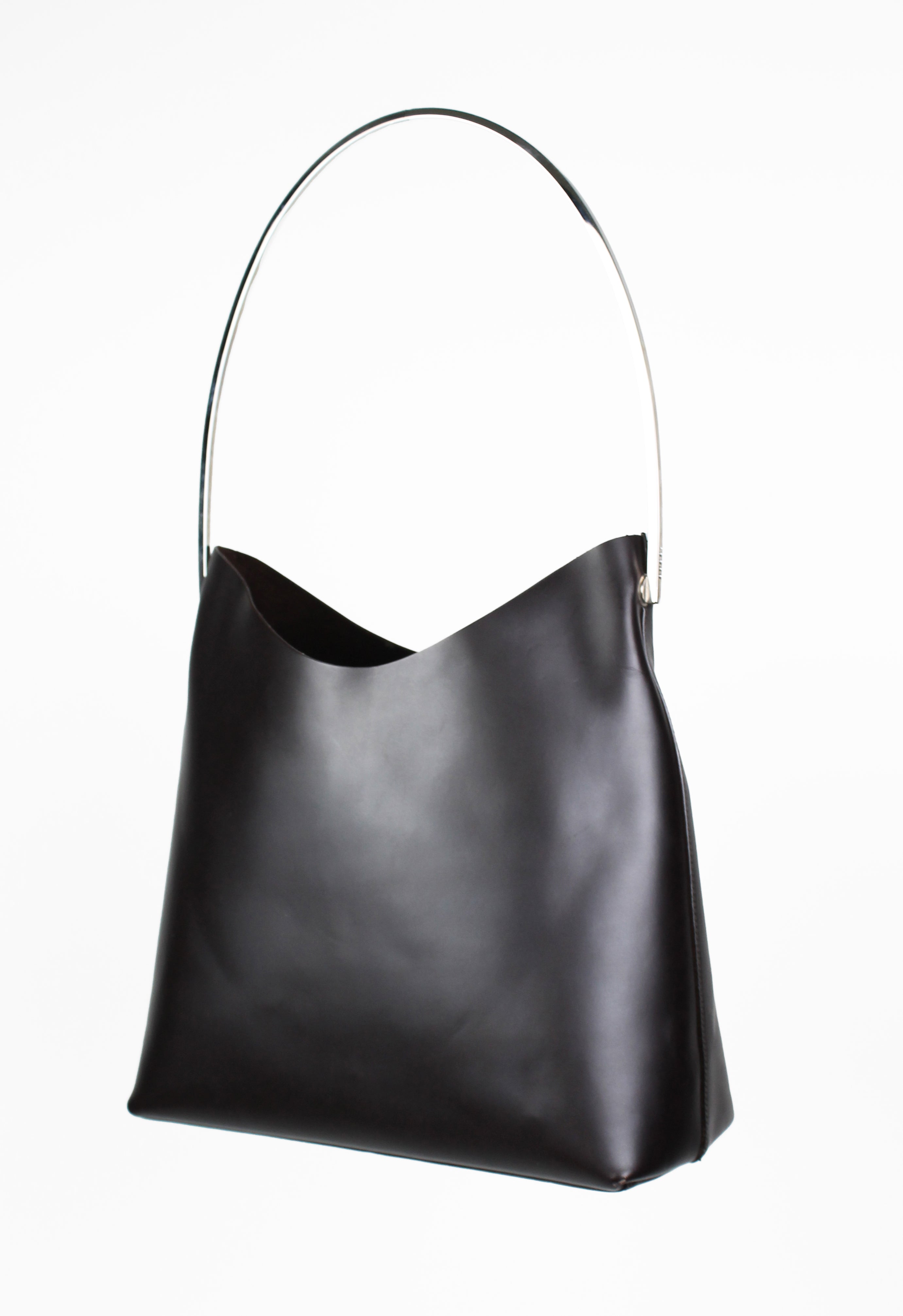 GUCCI TOM FORD FW 1997 METAL RING SHOULDER BAG – THE 543