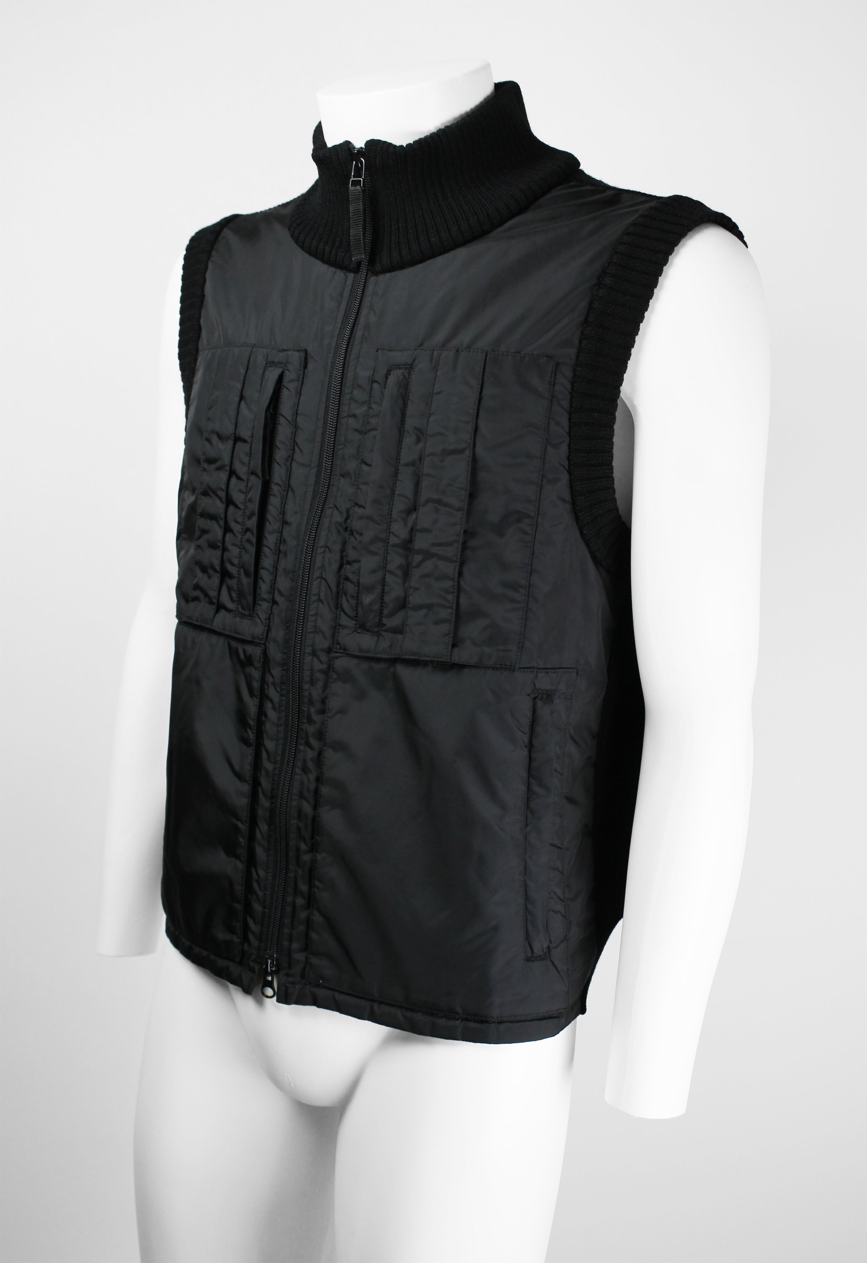 ISSEY MIYAKE MEN FW 2000 NYLON AND WOOL KNIT VEST