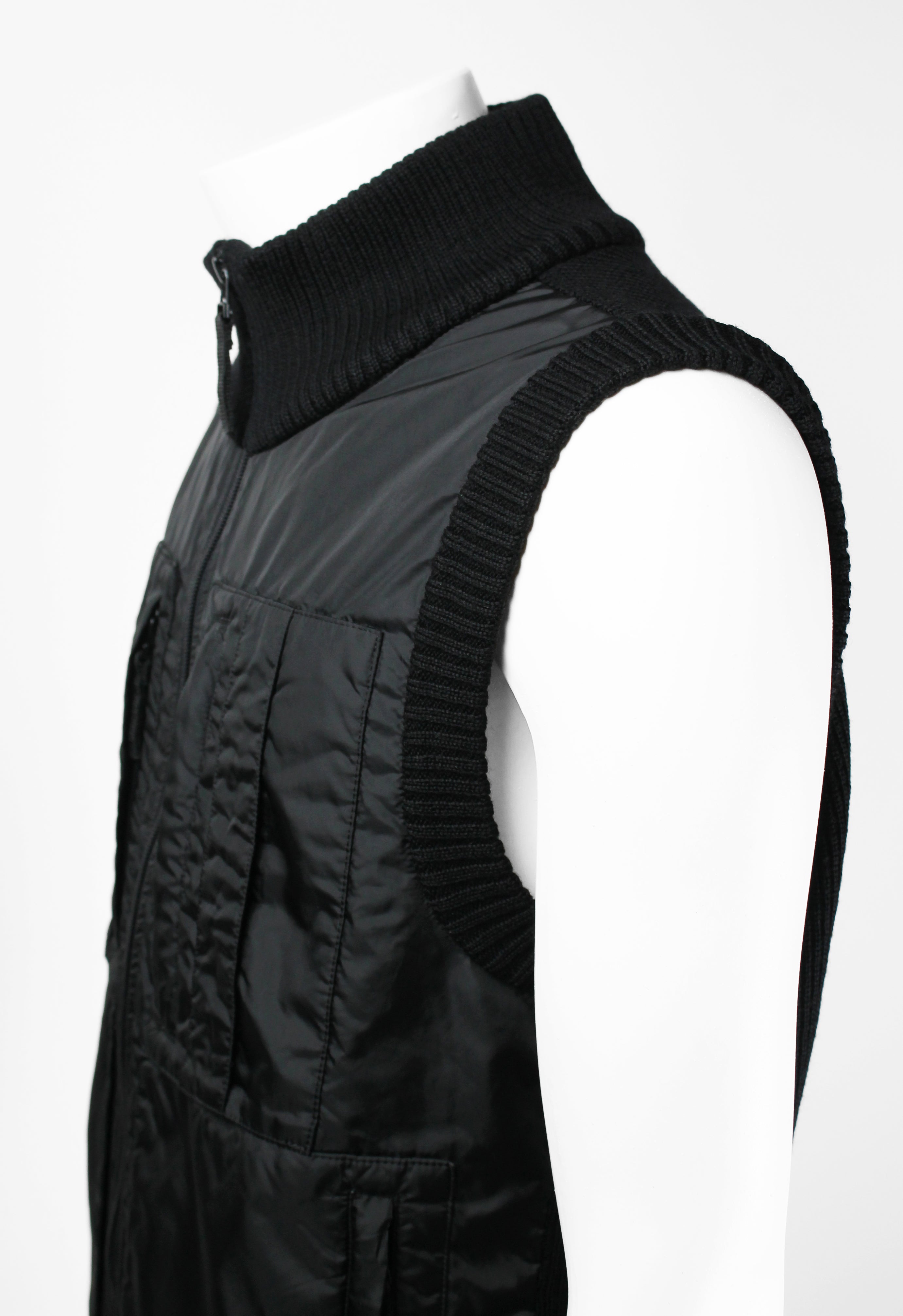 ISSEY MIYAKE MEN FW 2000 NYLON AND WOOL KNIT VEST