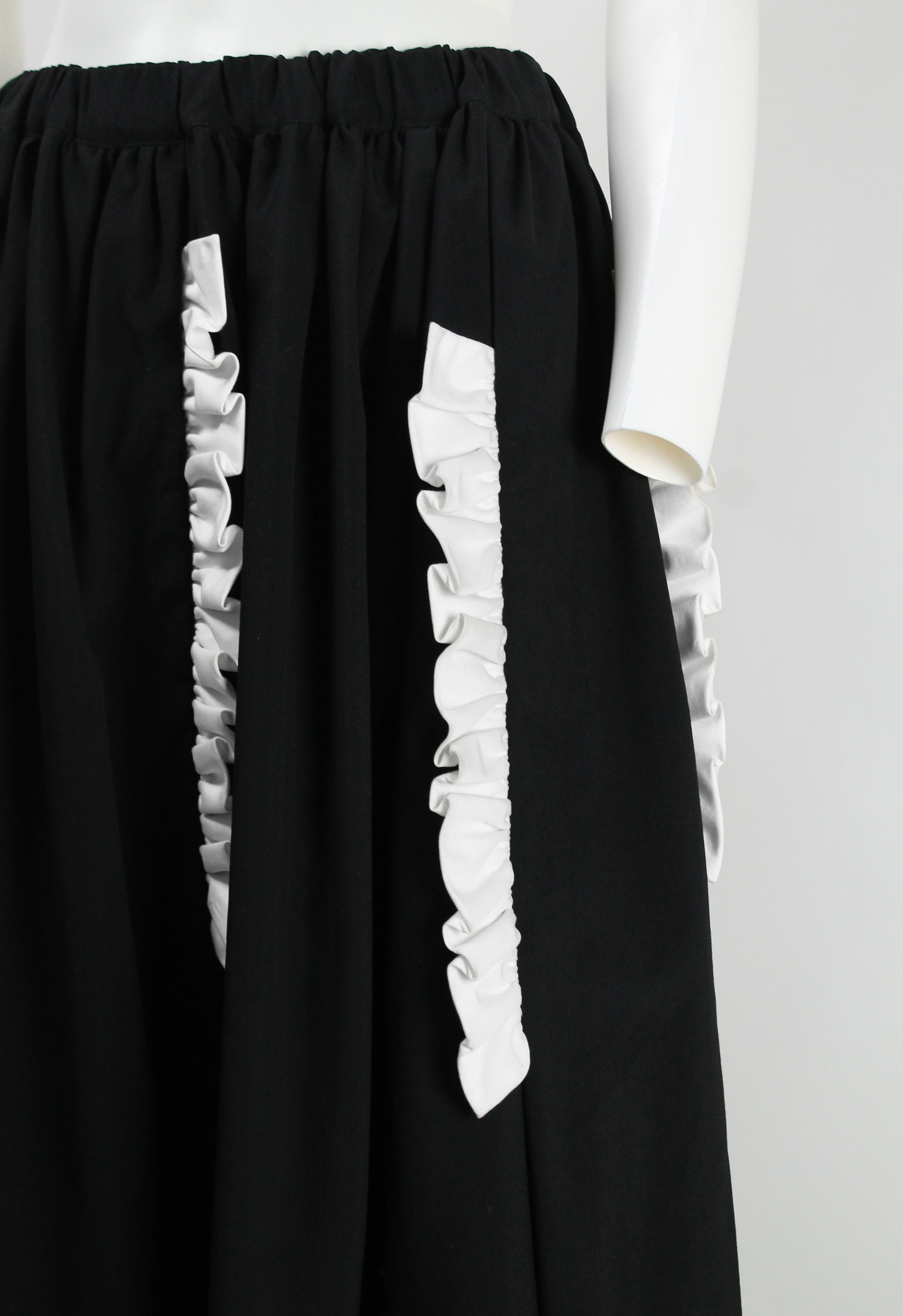 COMME DES GARCONS SS 2017 FRILL SKIRT