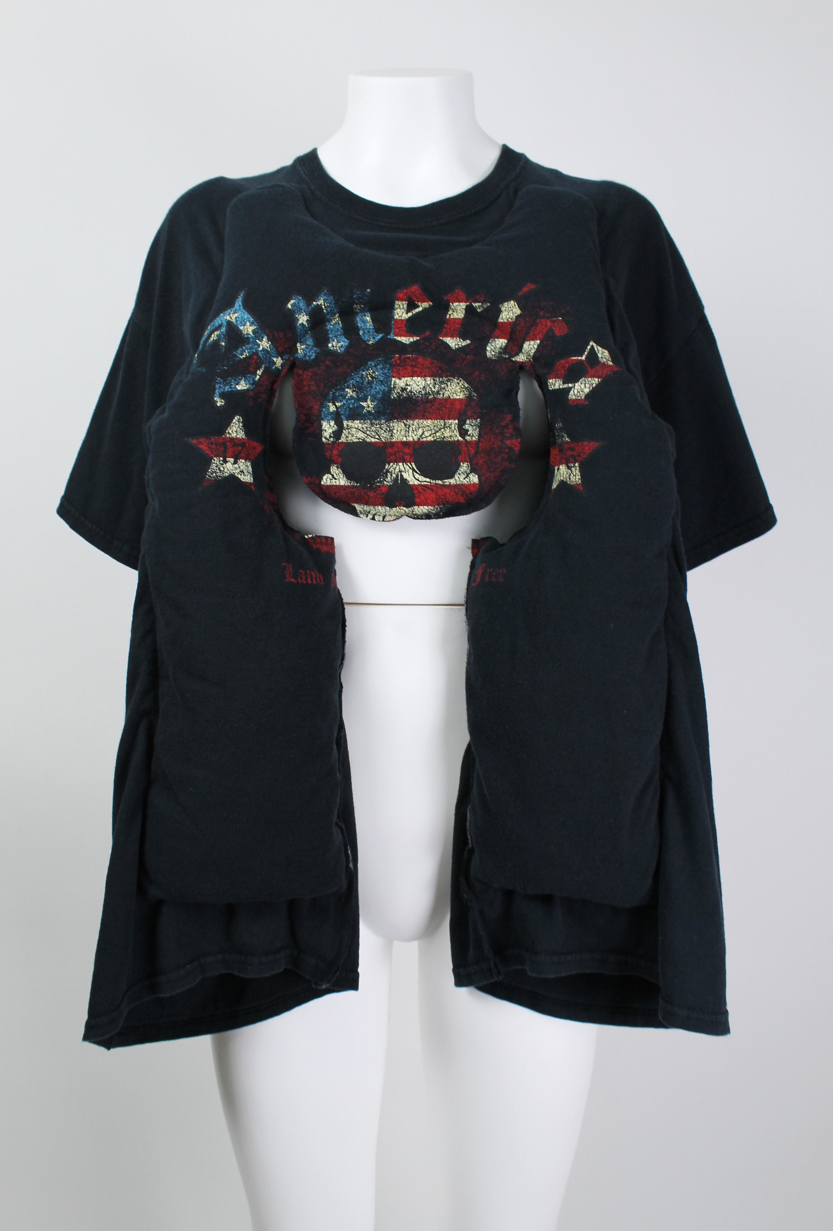 Comme Des Garçons FW 2018 padded t-shirt