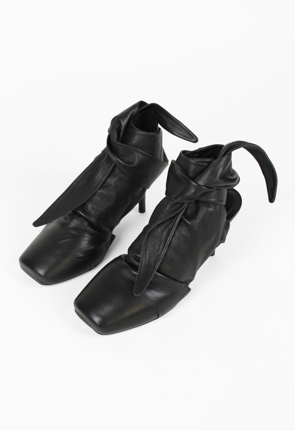 CÉLINE RESORT 2018 NAPPA LEATHER BALLET HEELS