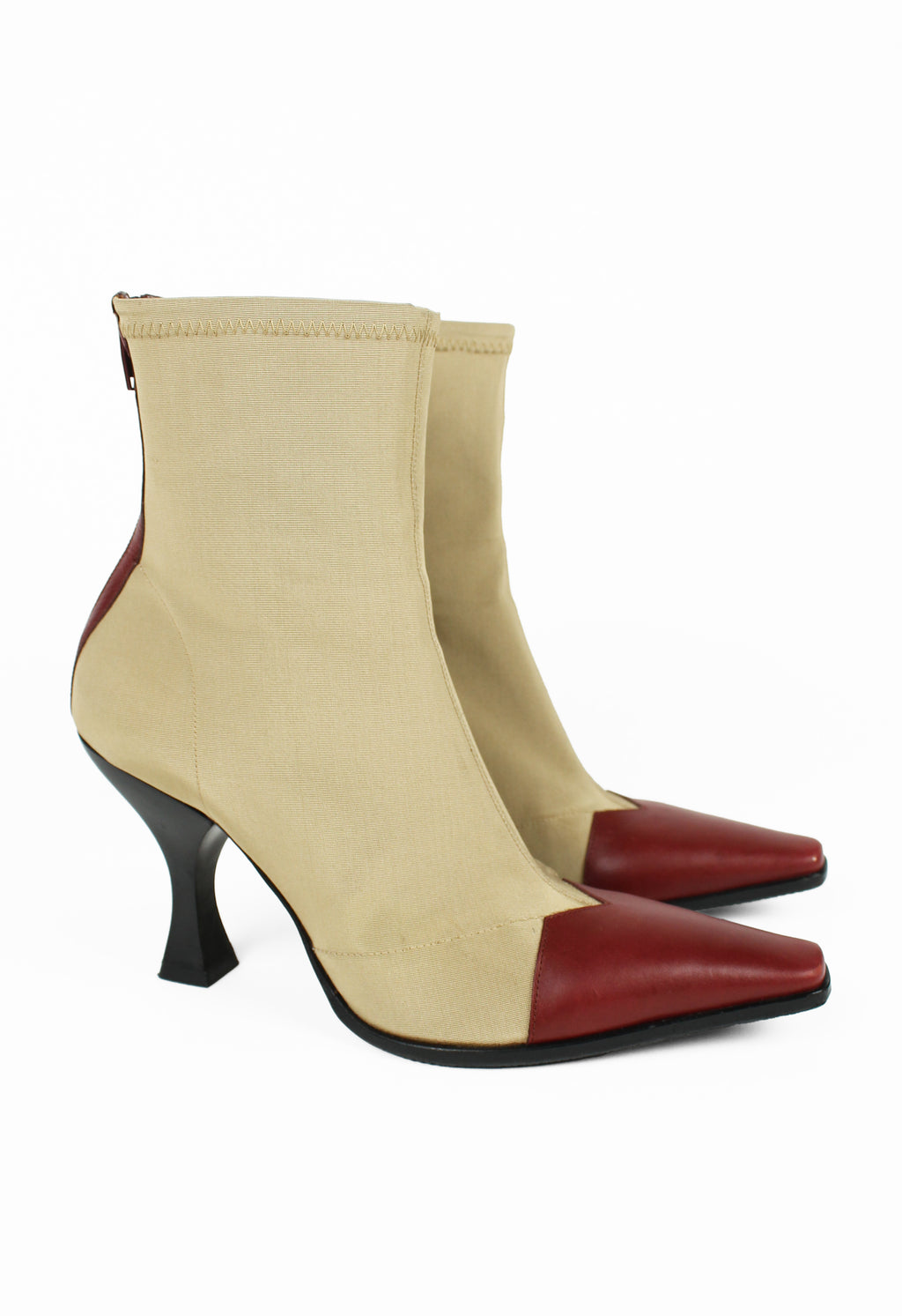 CÉLINE SS 2018 MADAME POINTED BOOTS