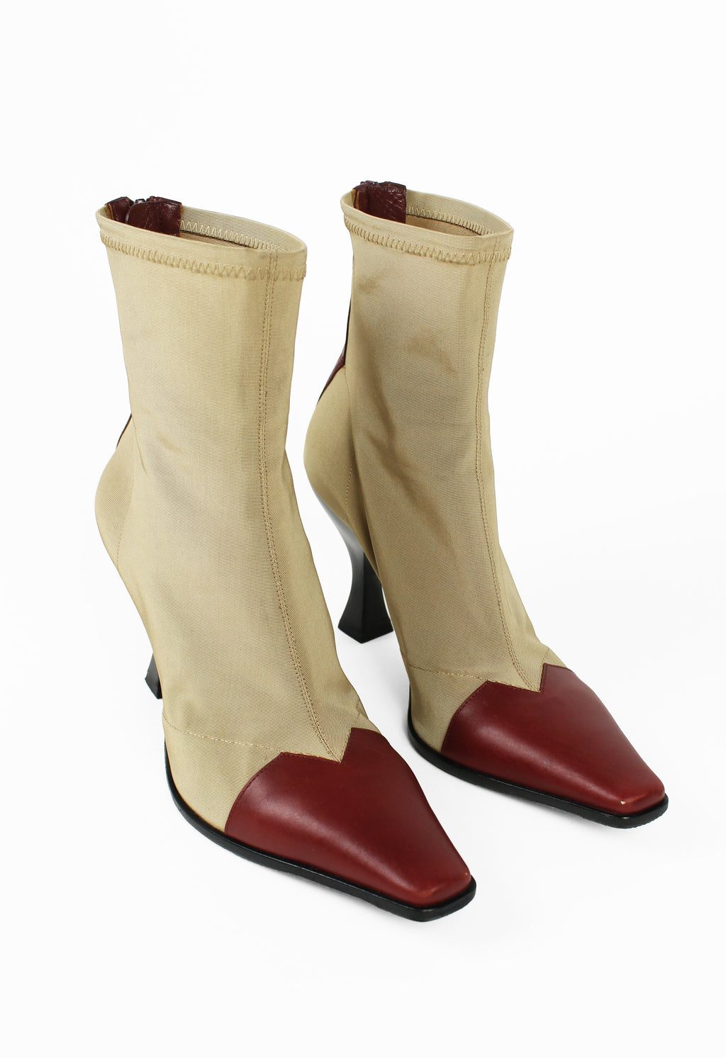 CÉLINE SS 2018 MADAME POINTED BOOTS