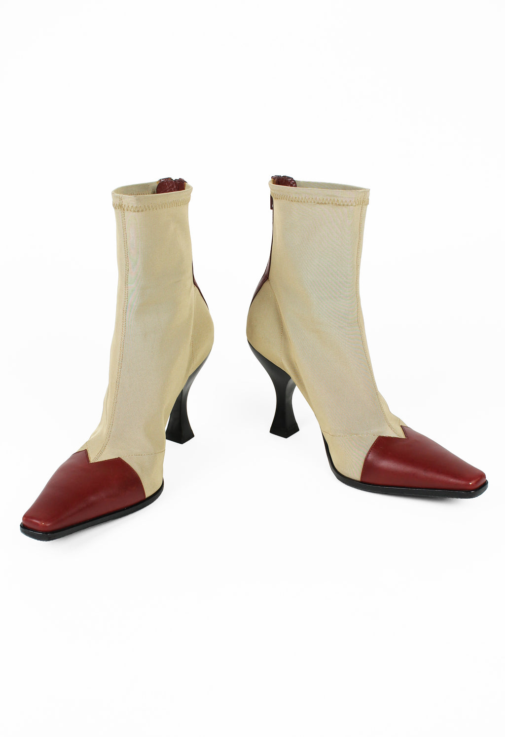 CÉLINE SS 2018 MADAME POINTED BOOTS