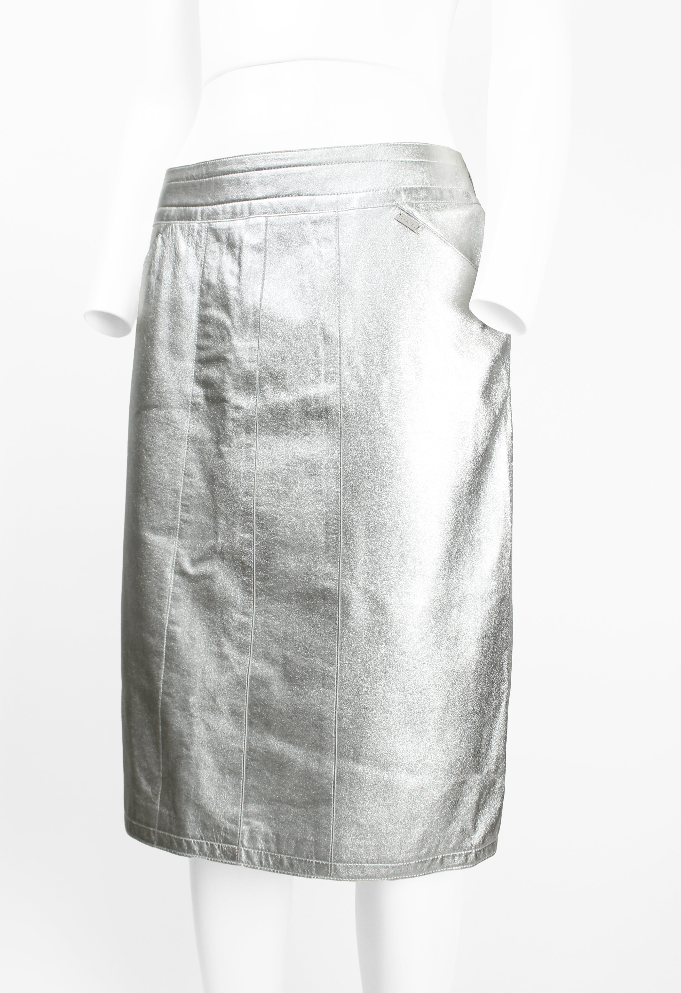 CHANEL FW 1999 SILVER LEATHER SKIRT