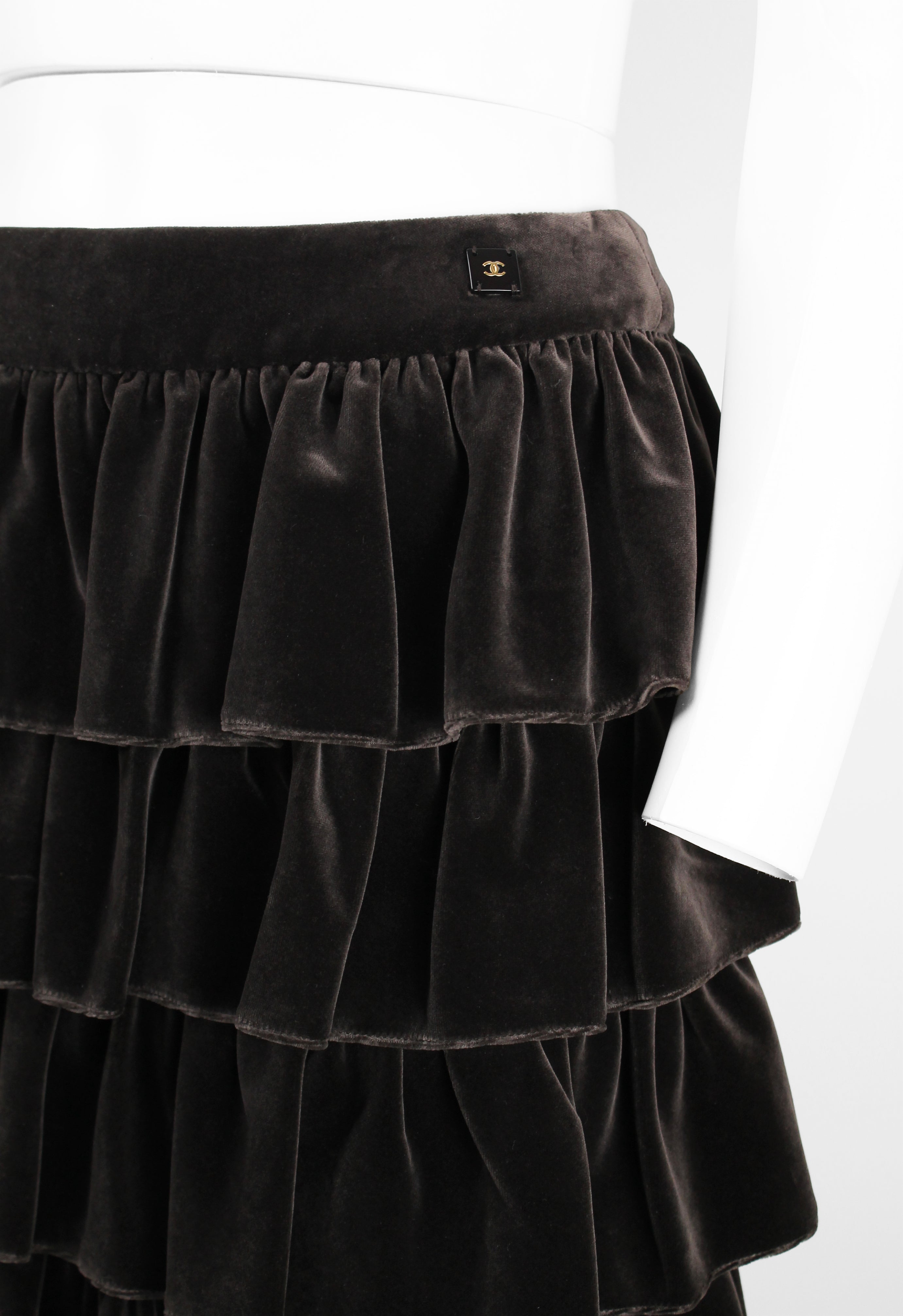 CHANEL FW 2001 VELVET RUFFLE SKIRT