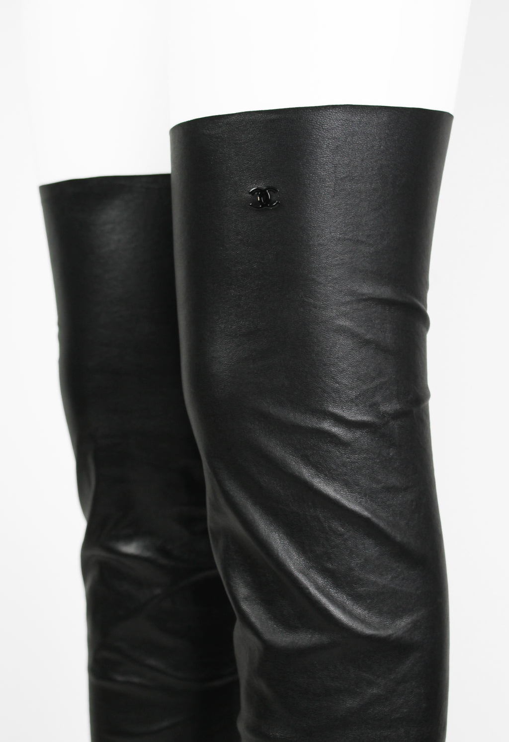CHANEL FW 2003 LEATHER LEG WARMERS