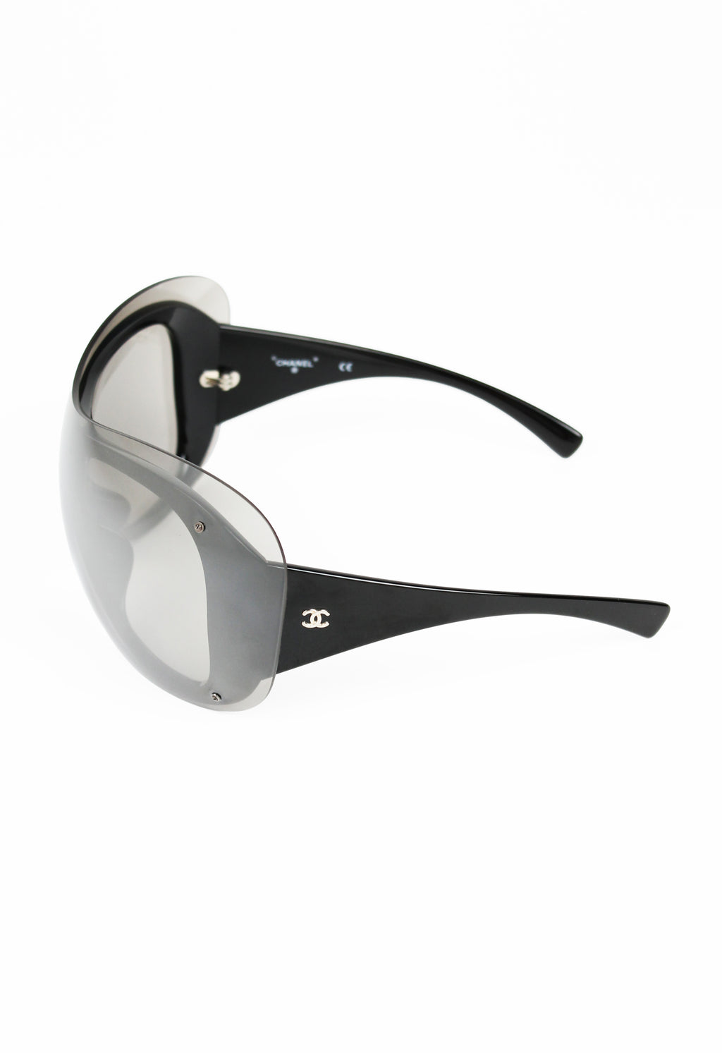 CHANEL FW 2017 XXL SKI SUNGLASSES