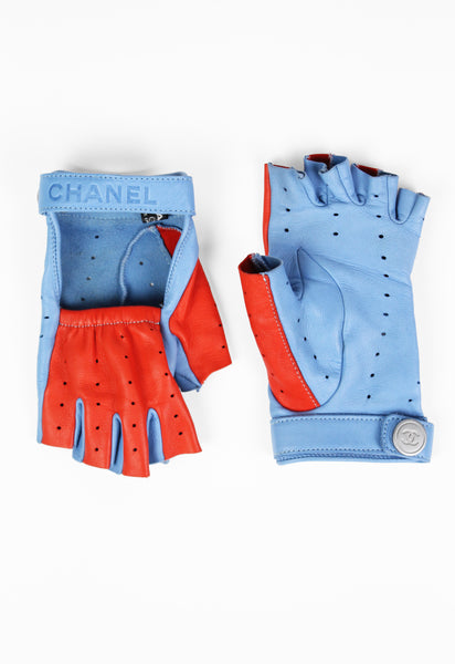 CHANEL SS 2002 LEATHER BI-COLOUR PERFORATED FINGERLESS GLOVES