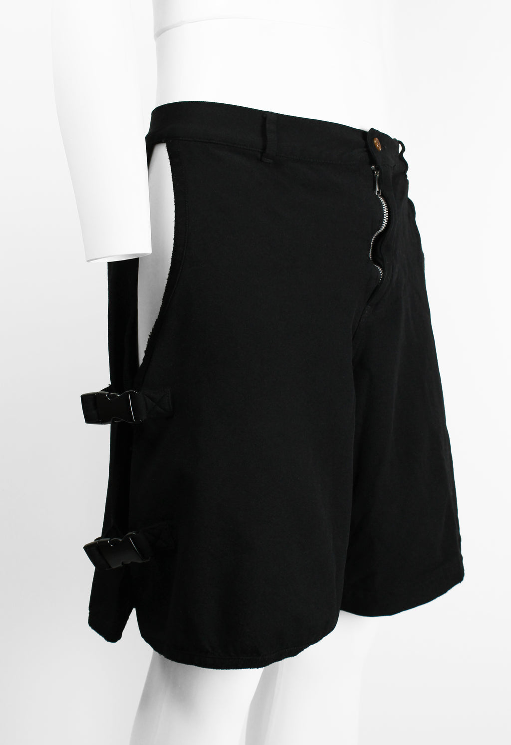 COMME DES GARCONS HOMME PLUS FW 2010 BUCKLE SHORTS