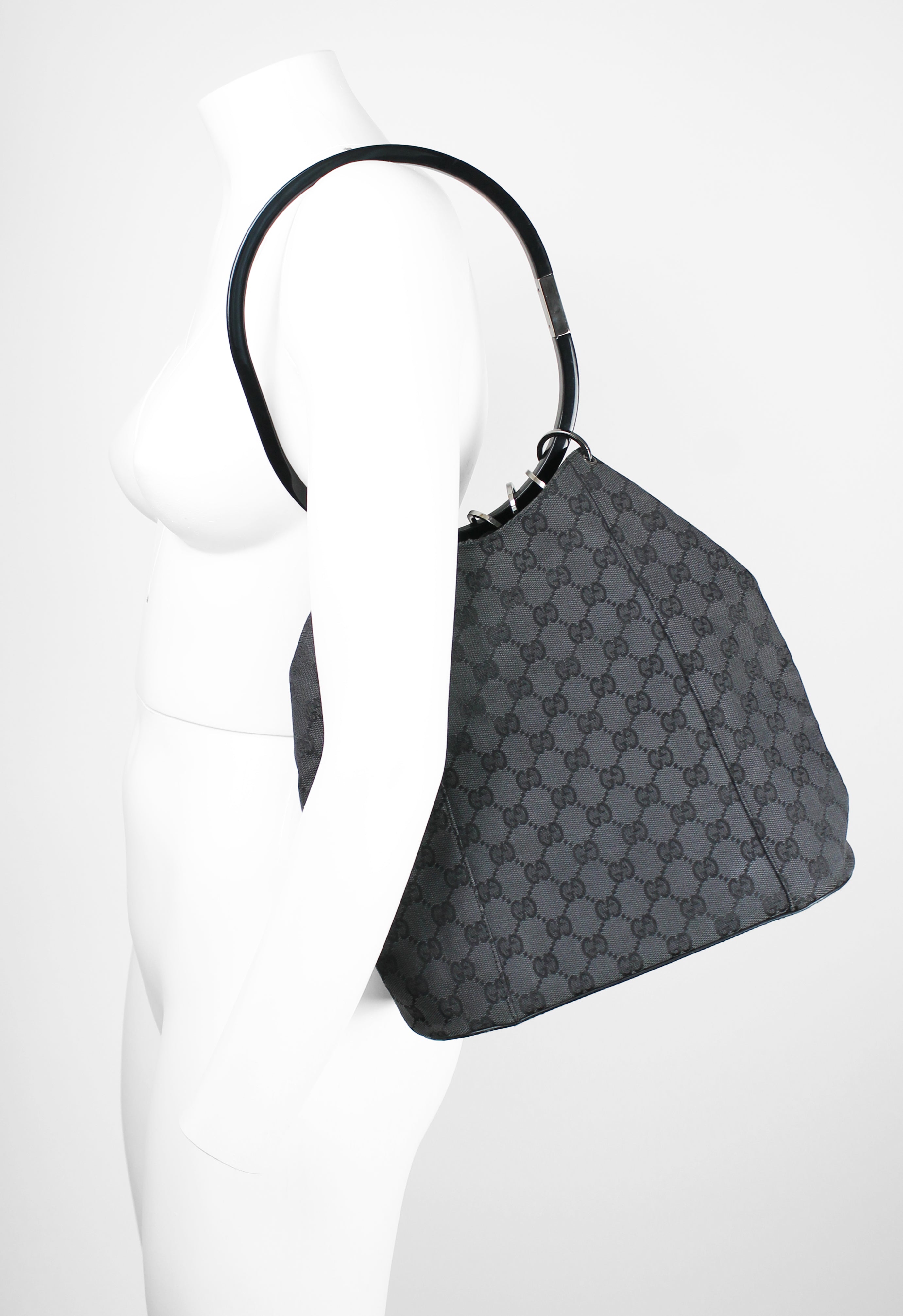 GUCCI TOM FORD FW 1999 MONOGRAM RING BAG