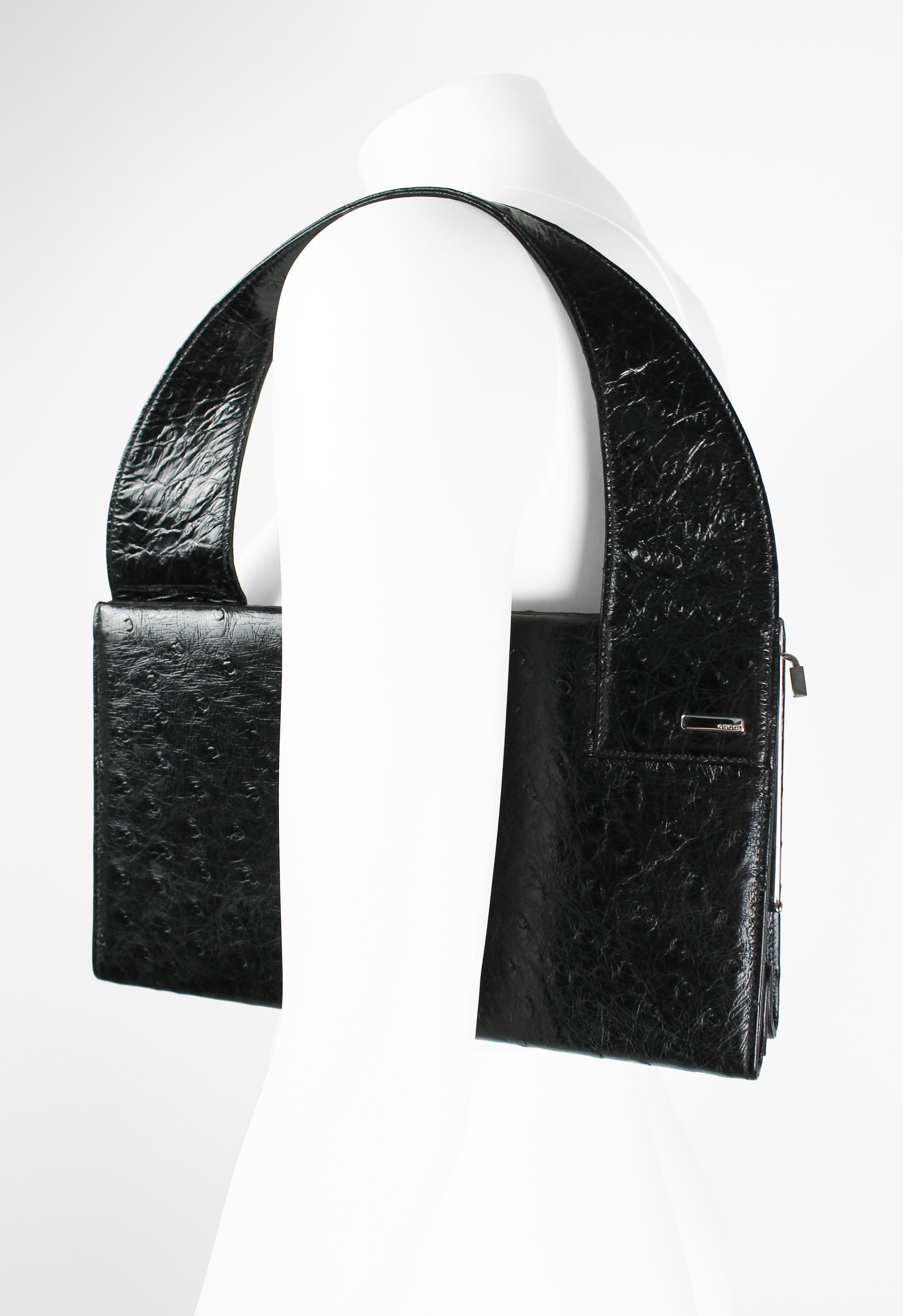 GUCCI TOM FORD SS 1998 OSTRICH LEATHER SHOULDER BAG