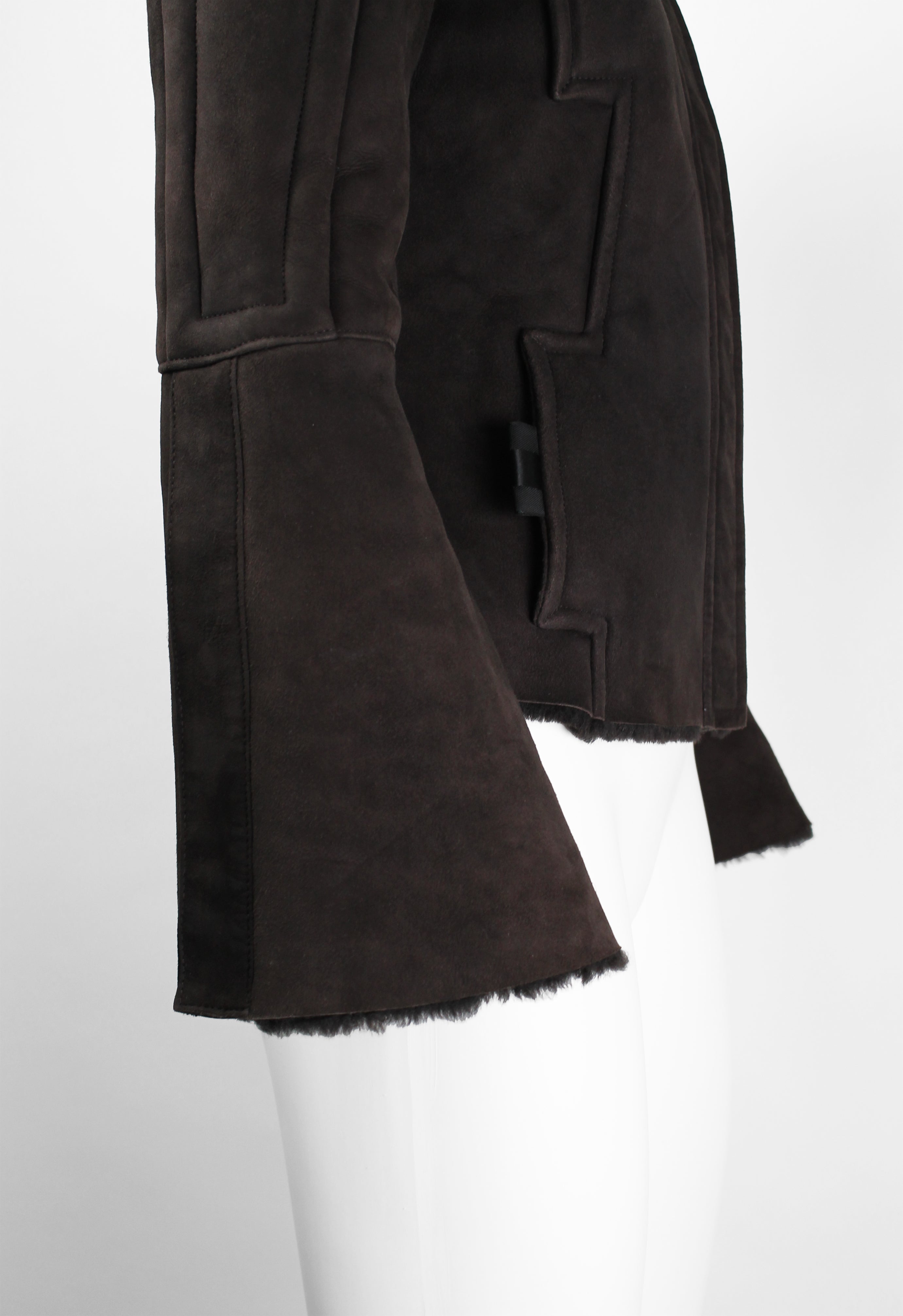 GUCCI TOM FORD FW 2004 BROWN SHEARLING BUCKLE JACKET