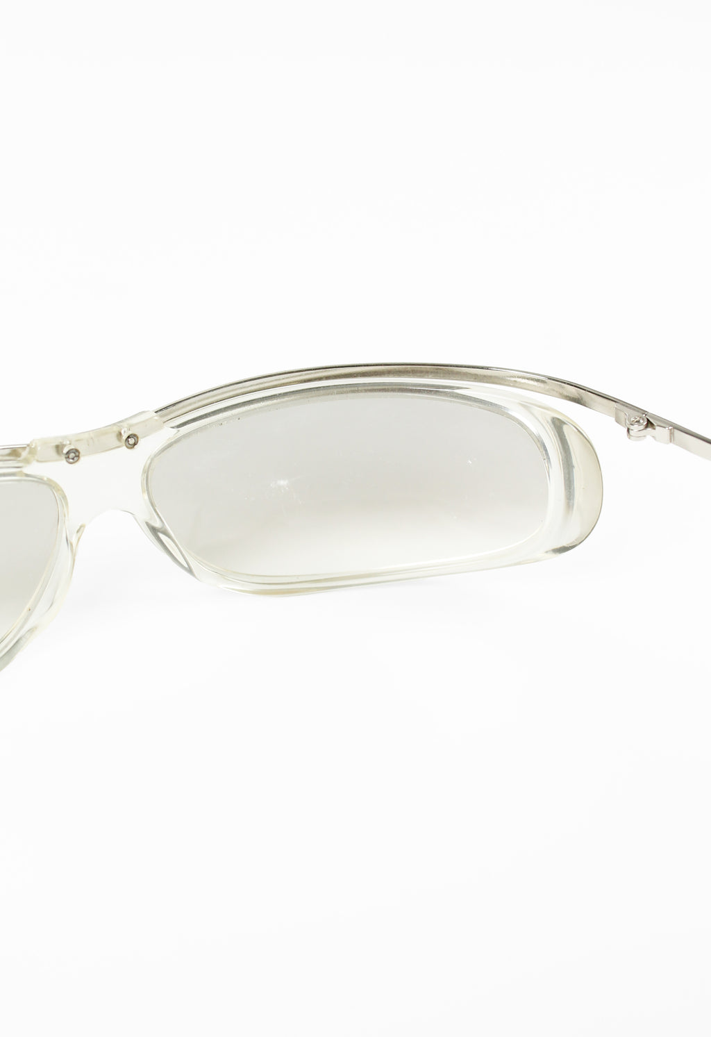 GUCCI TOM FORD CLEAR SUSPENDED WRAPAROUND SUNGLASSES