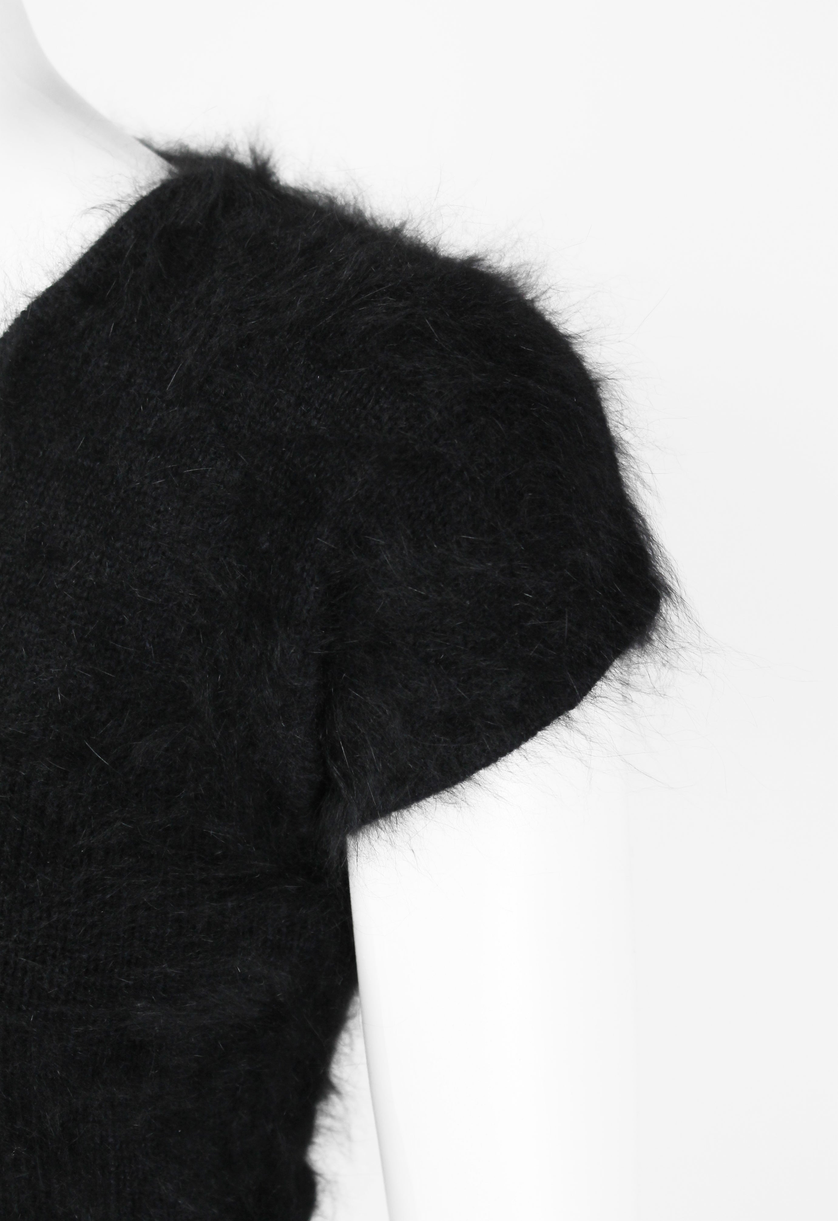 GUCCI TOM FORD FW 2001 FUZZY ANGORA KNIT TOP