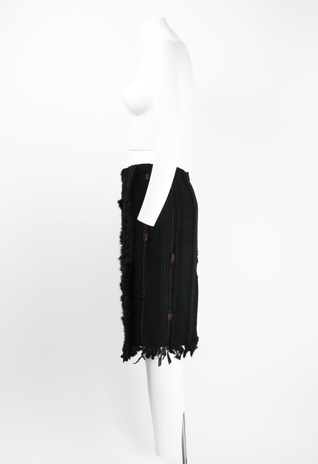 GUCCI TOM FORD FW 2002 FUR AND RIBBON KNITTED SKIRT