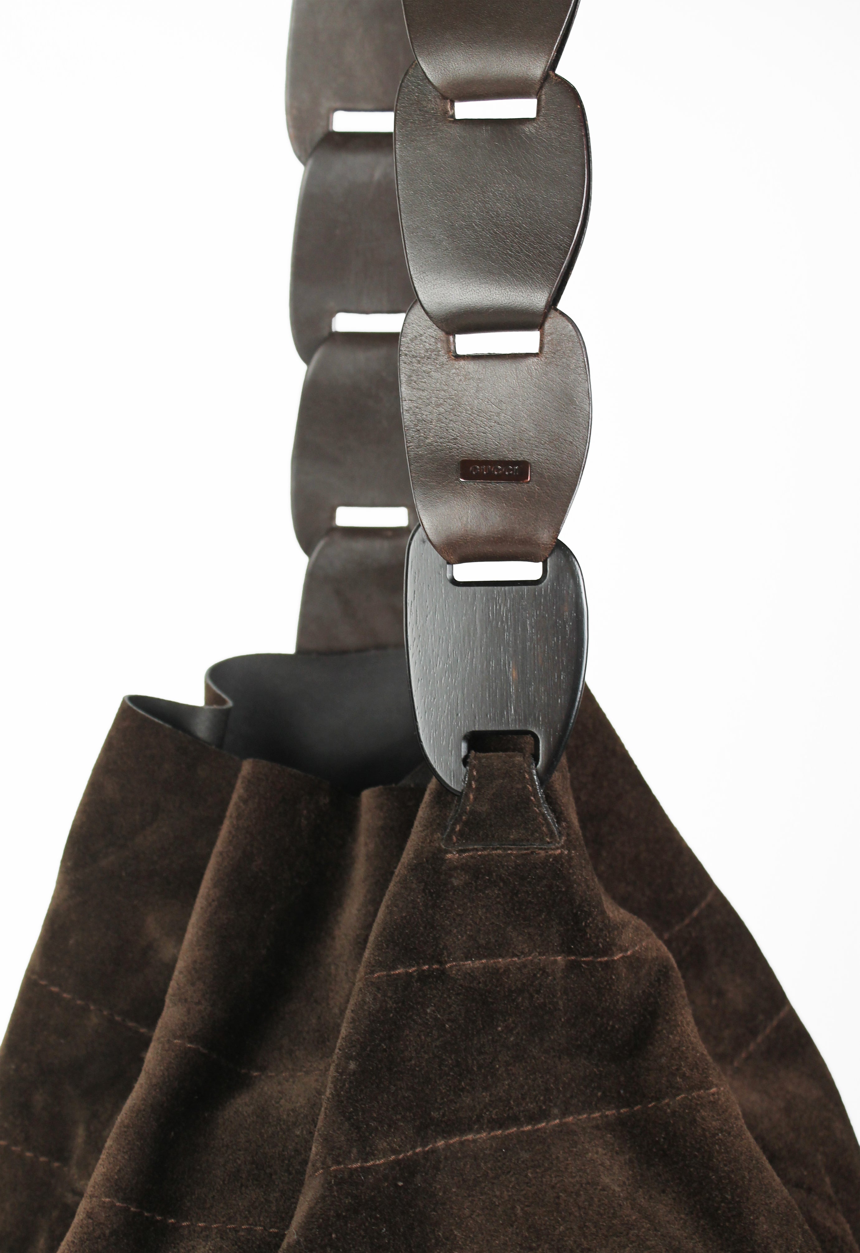 GUCCI TOM FORD SS 1997 CHAIN STRAP SUEDE BUCKET BAG