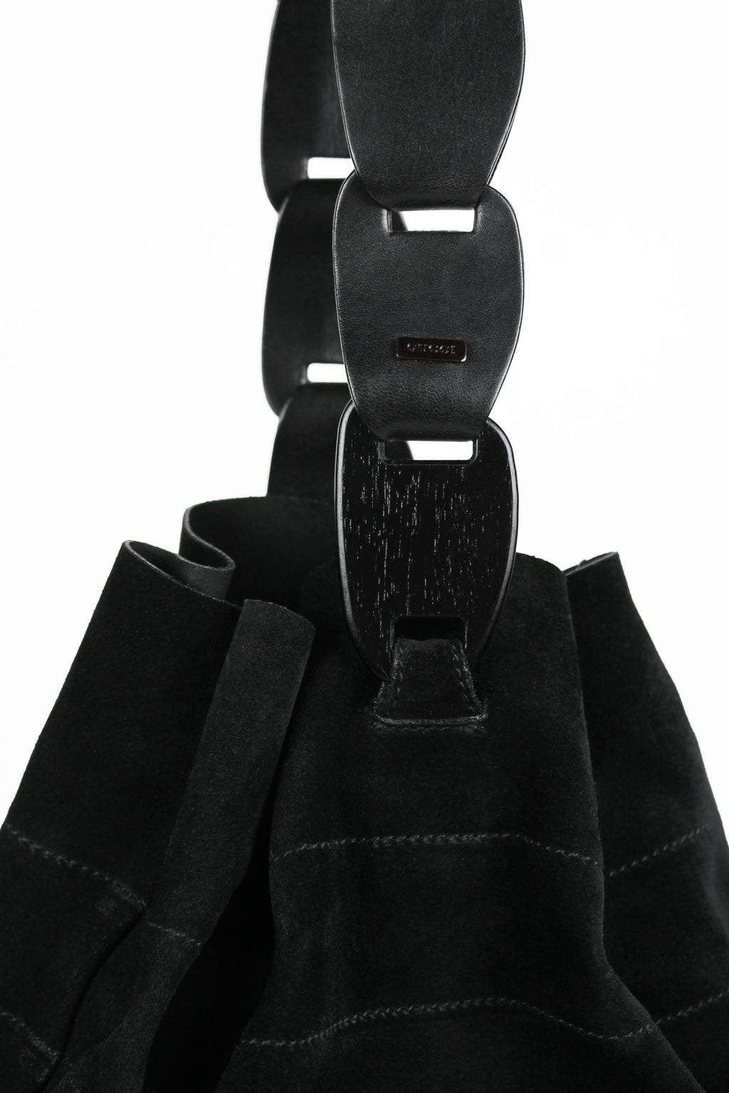 GUCCI TOM FORD SS 1997 CHAIN STRAP SUEDE BUCKET BAG