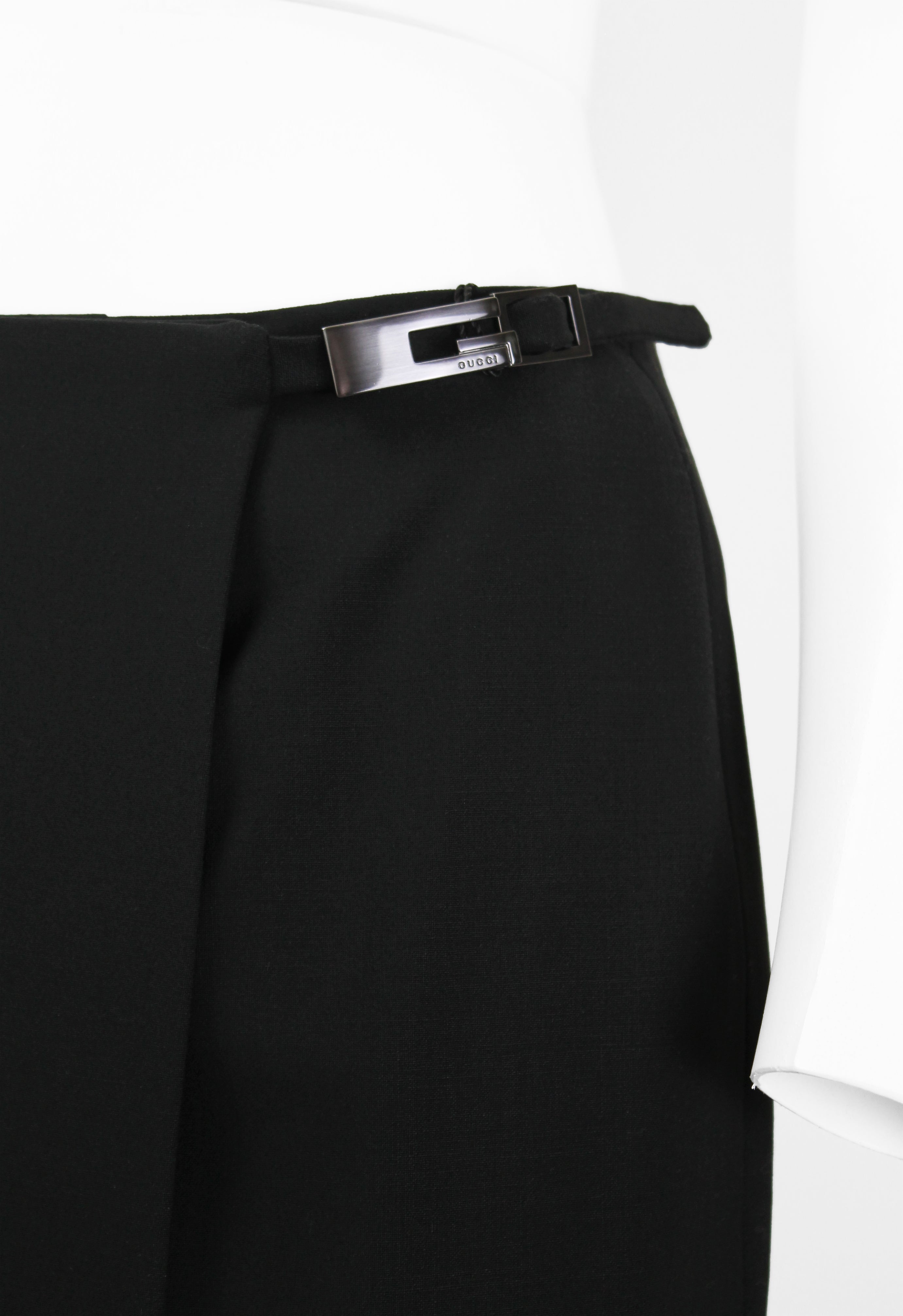 GUCCI TOM FORD SS 1998 G BUCKLE WRAP SKIRT
