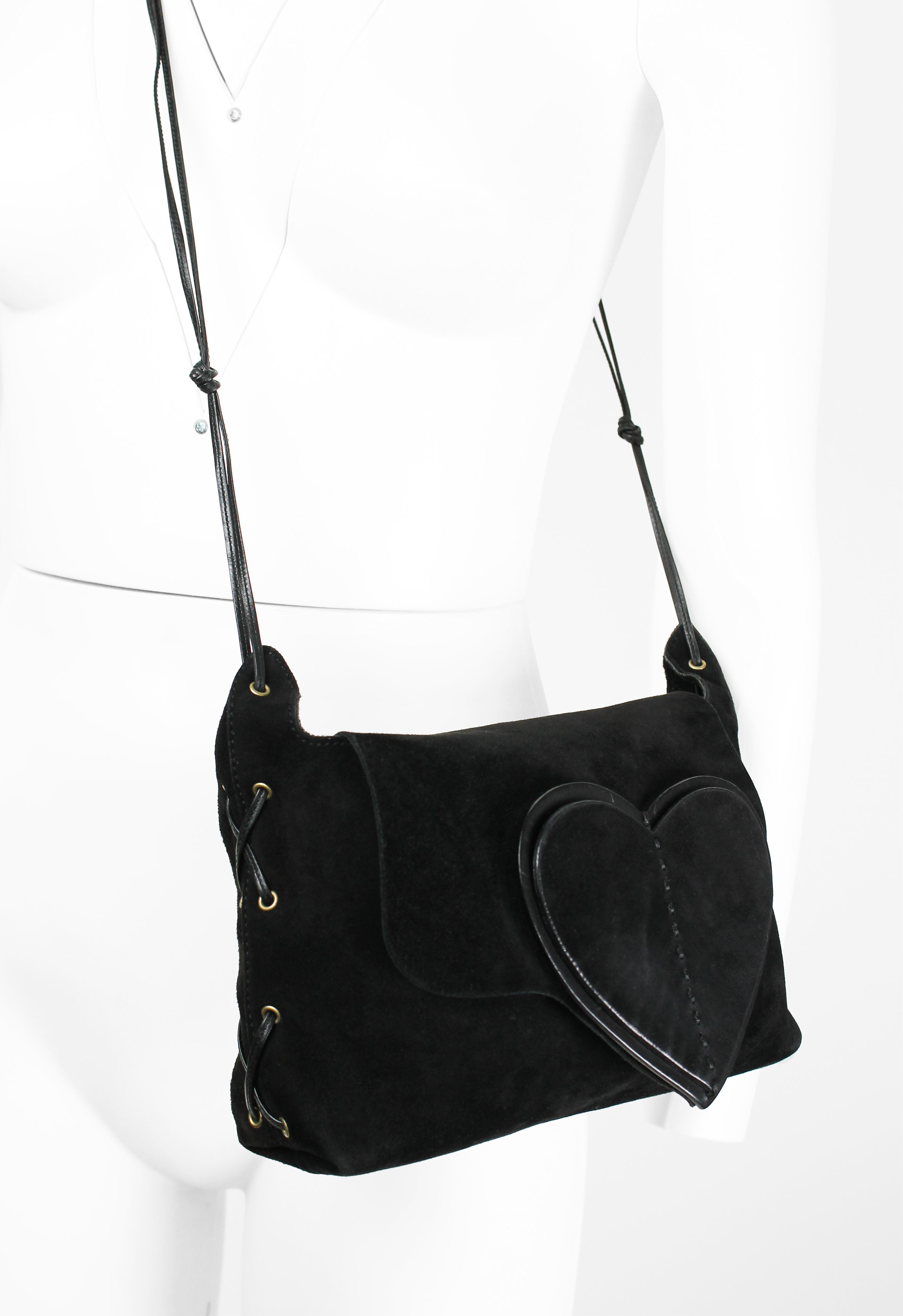 GUCCI TOM FORD SS 2002 LACE UP SUEDE HEART BAG