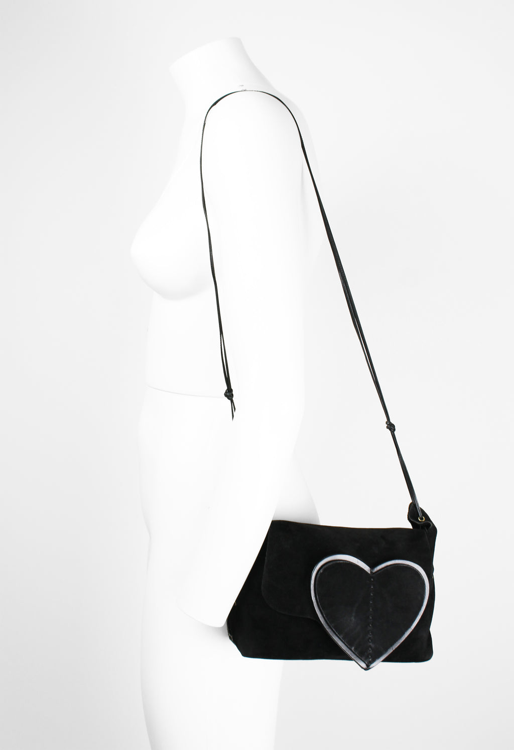 GUCCI TOM FORD SS 2002 LACE UP SUEDE HEART BAG