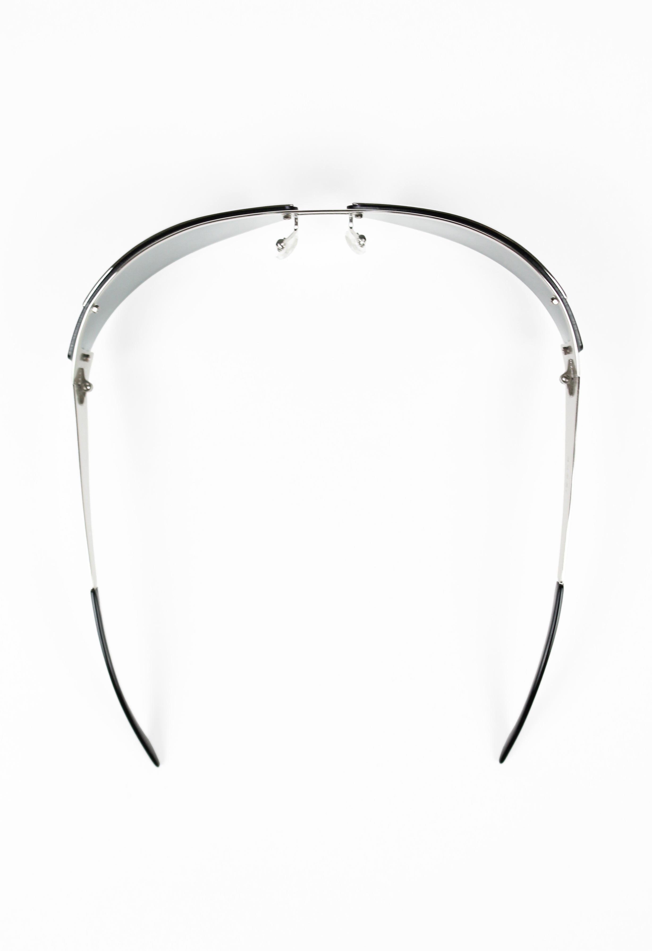 小物 SS2003 GUCCI by Tom Ford SUNGLASSES GUCCI TOM FORD SS 2003 SILVER G BOLT SUNGLASSES – THE 543