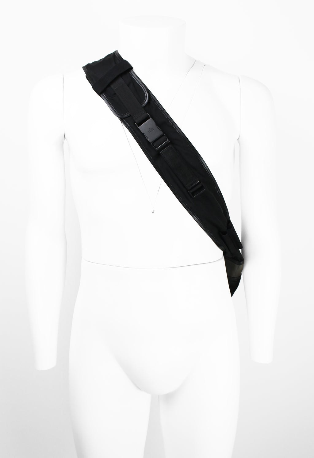 GUCCI TOM FORD UTILITY CROSSBODY SLING BAG