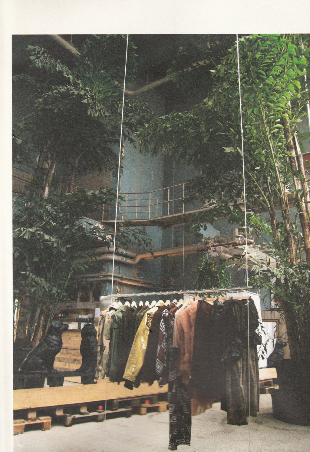 COMME DES GARCONS GUERRILLAZINE NO.6 IDEAS FOR CORPORATE SALVATION 2009