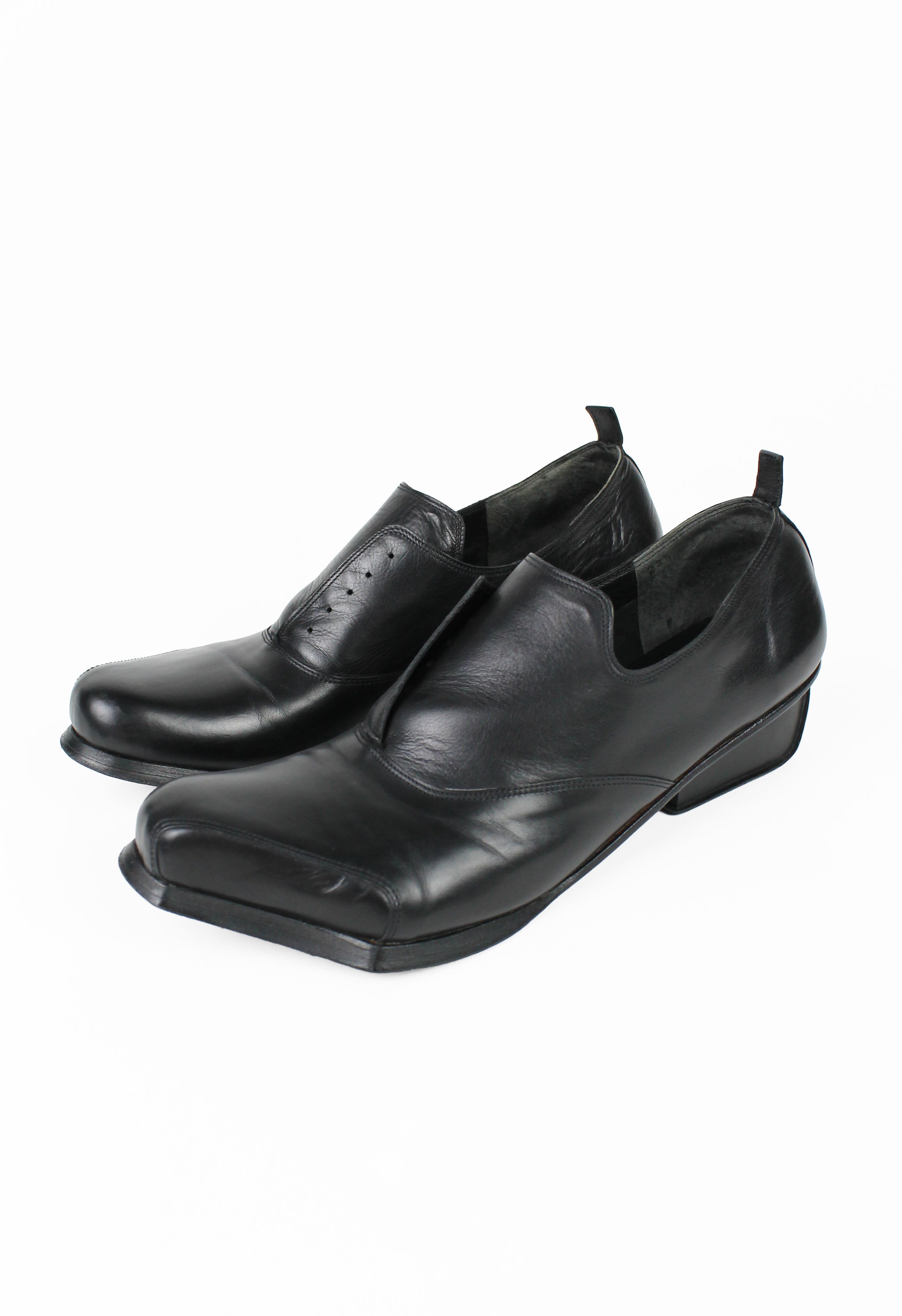 ISSEY MIYAKE 1990'S ANGULAR HEELED SHOES