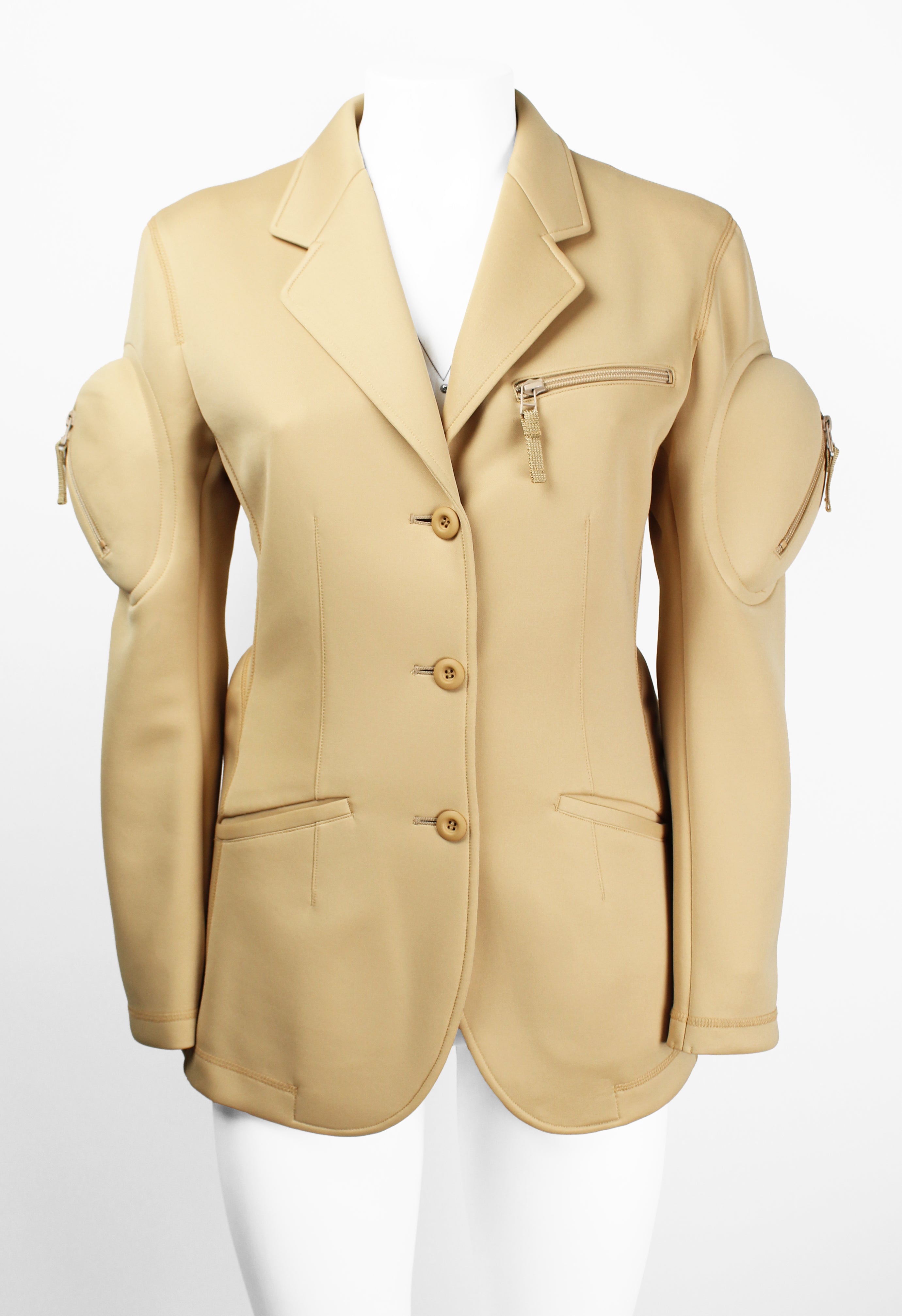 ISSEY MIYAKE – THE 543