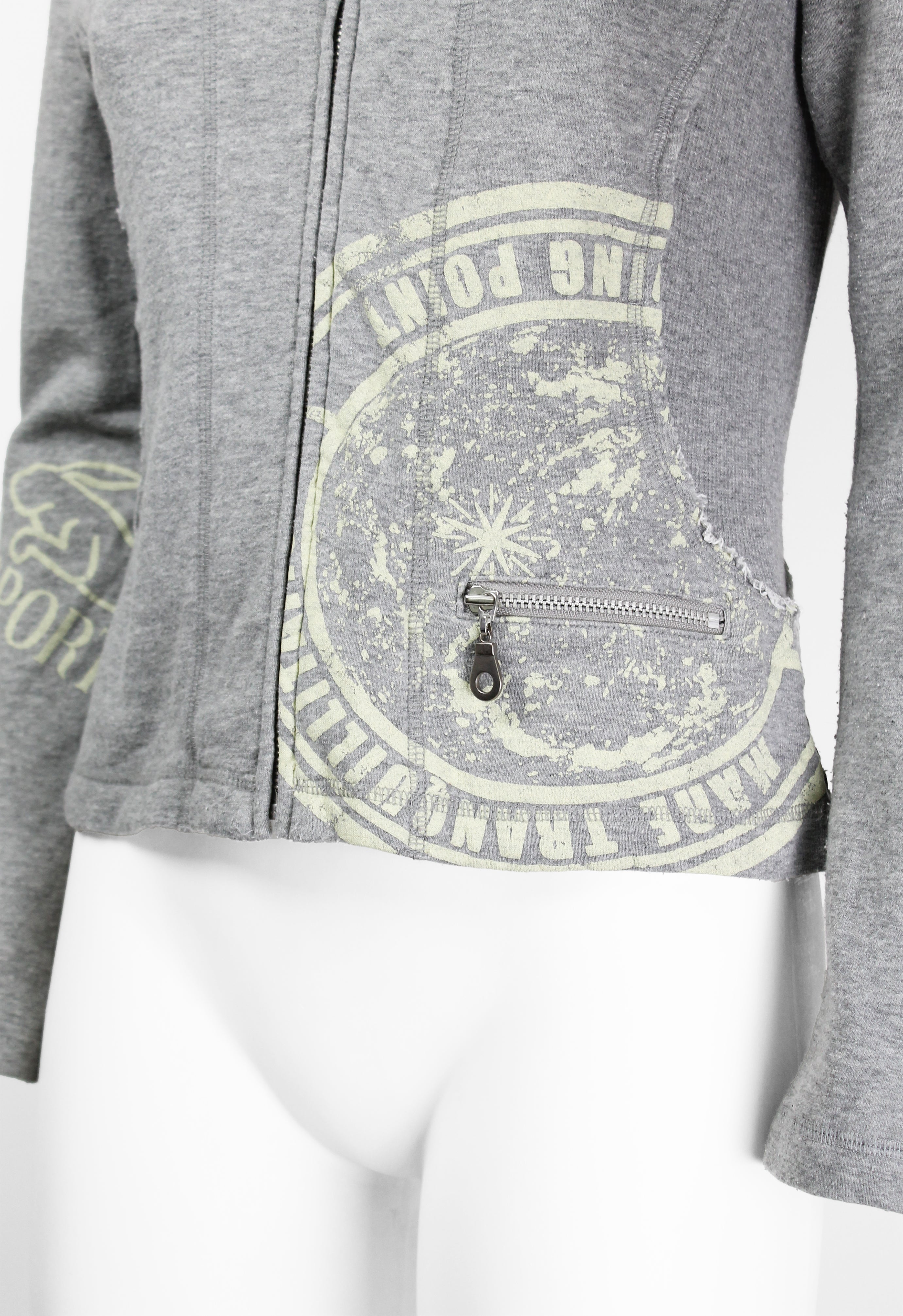 ISSEY MIYAKE FW 2004 GREY GRAPHIC DOUBLE ZIP SWEATER
