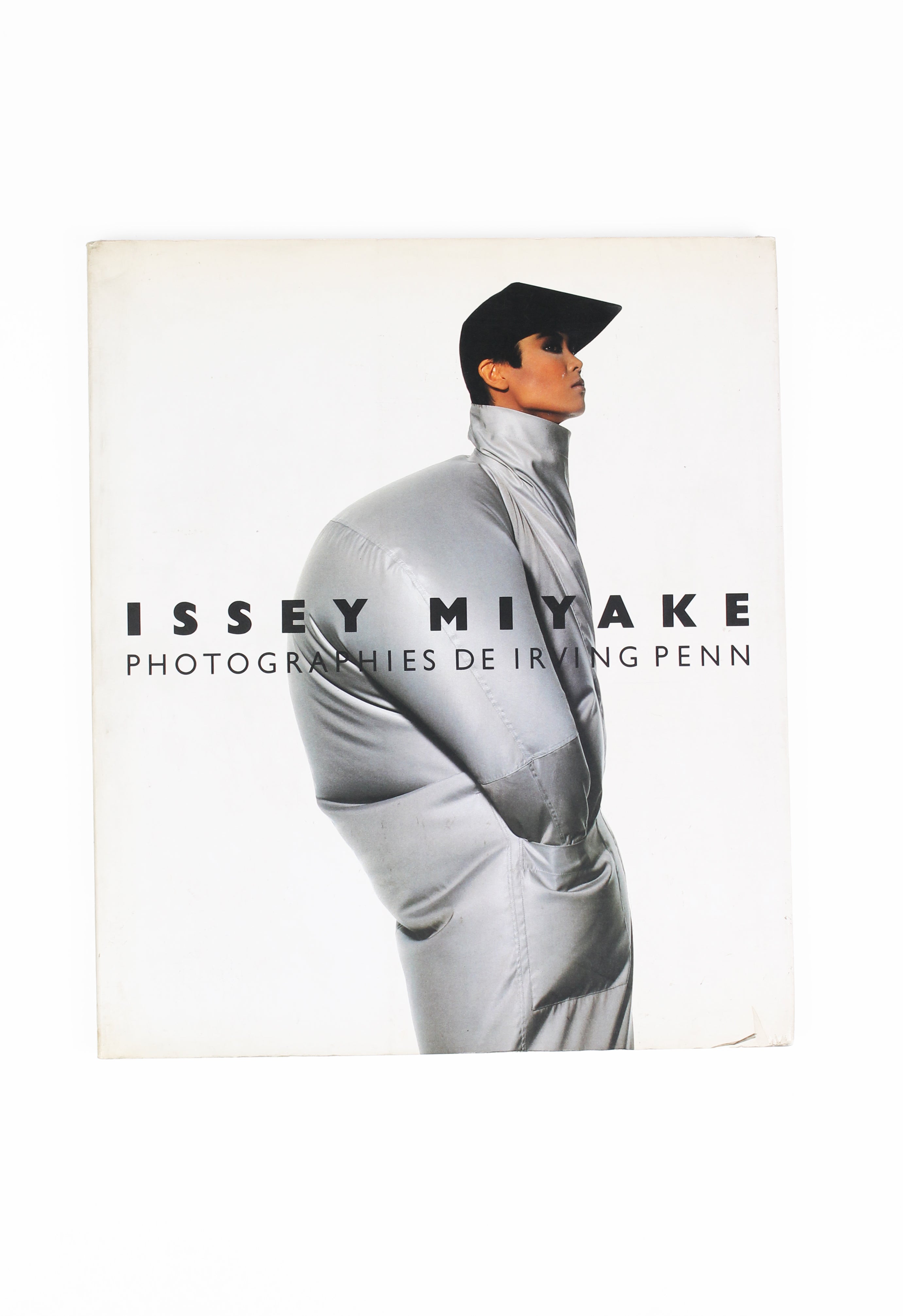 ISSEY MIYAKE PHOTOGRAPHS BY IRVING PENN 1988