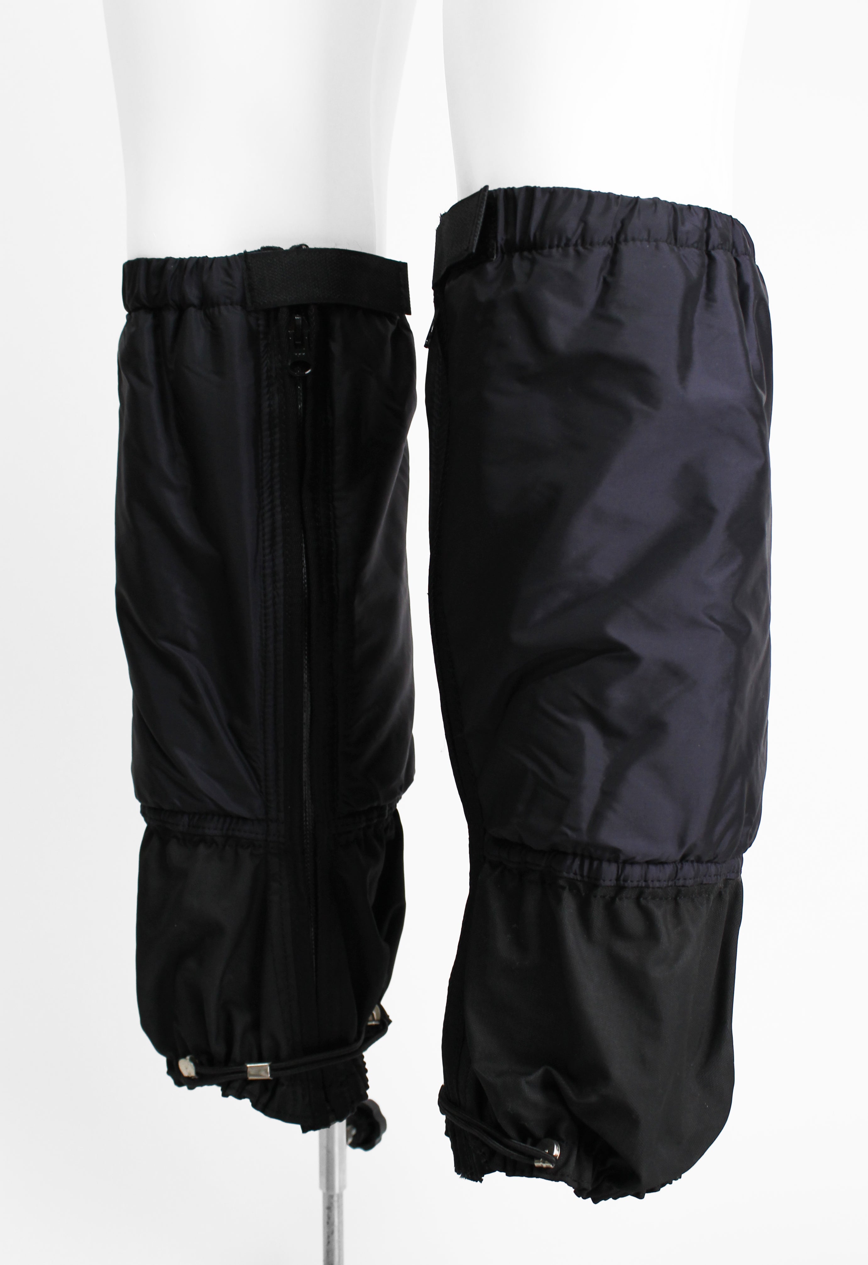 ISSEY MIYAKE MEN FW 2000 FAUX FUR LINED TECHNICAL GAITERS