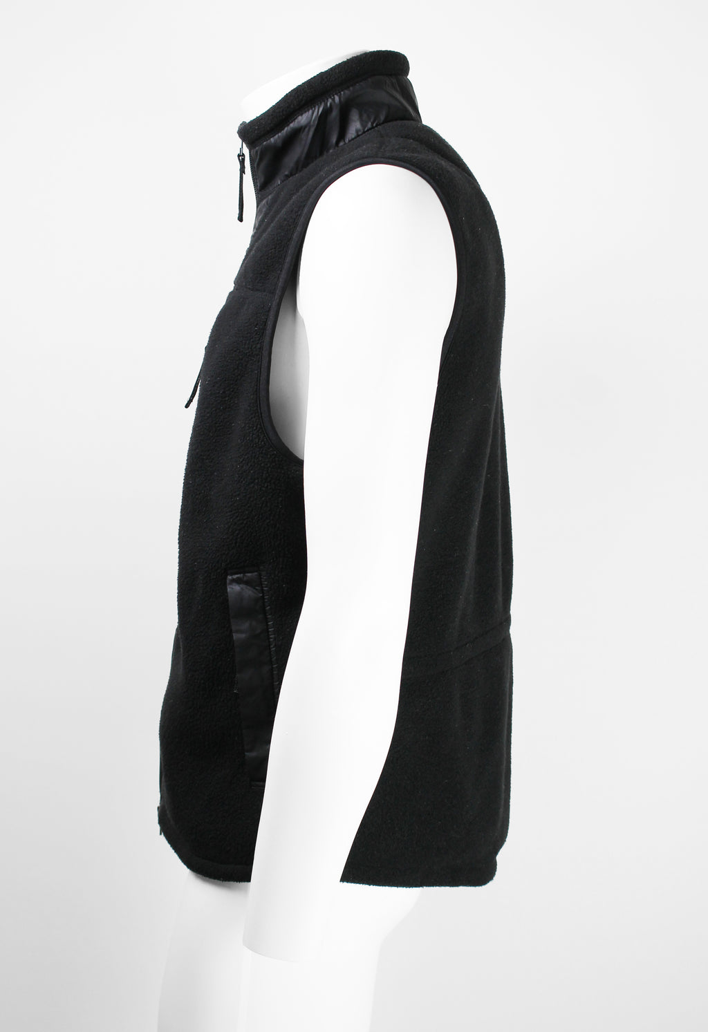 ISSEY MIYAKE MEN FW 2000 TECHNICAL FLEECE VEST