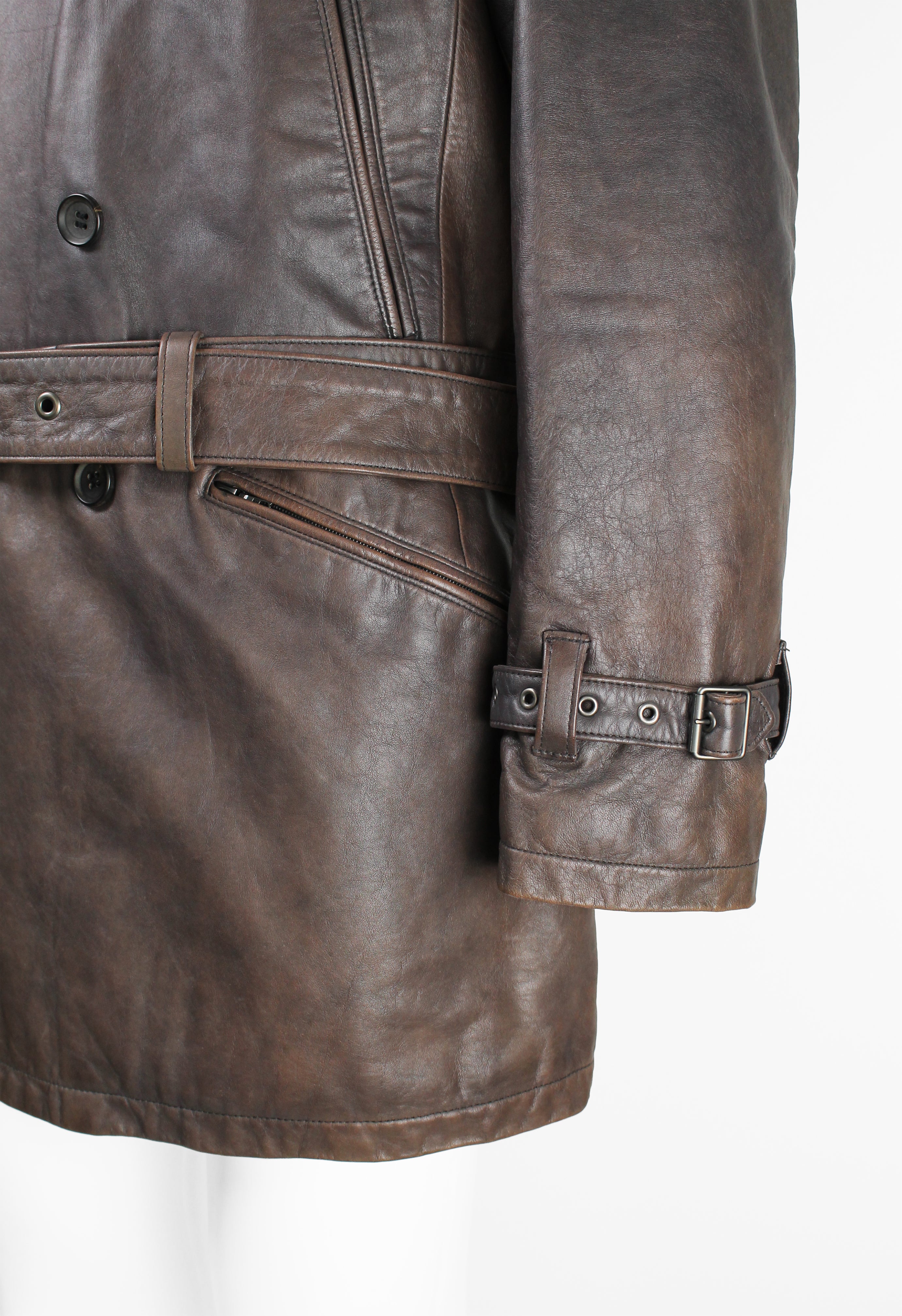 ISSEY MIYAKE MEN FW 2006 LEATHER CONVERTIBLE BUCKLE COAT