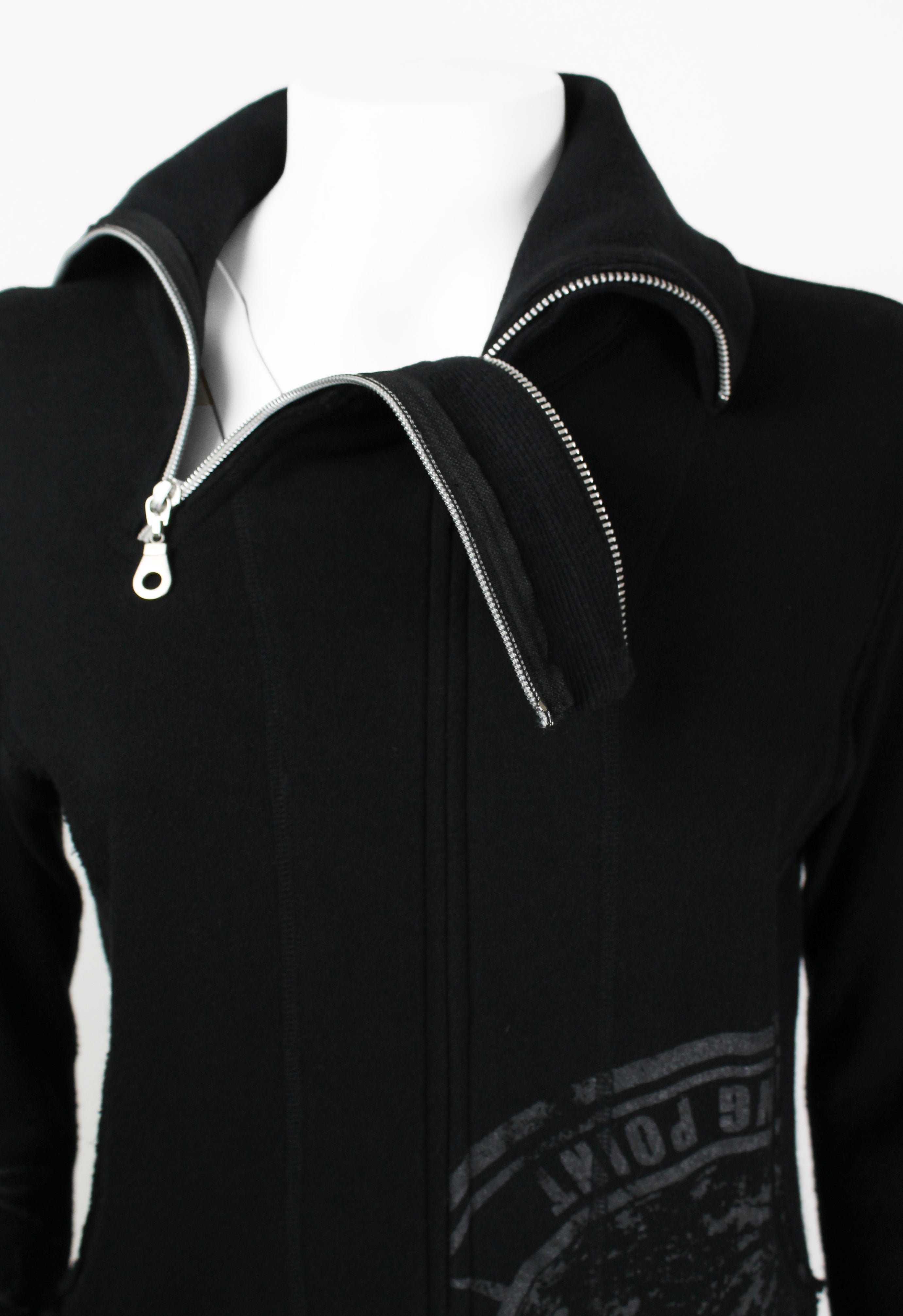 ISSEY MIYAKE FW 2004 BLACK GRAPHIC DOUBLE ZIP SWEATER
