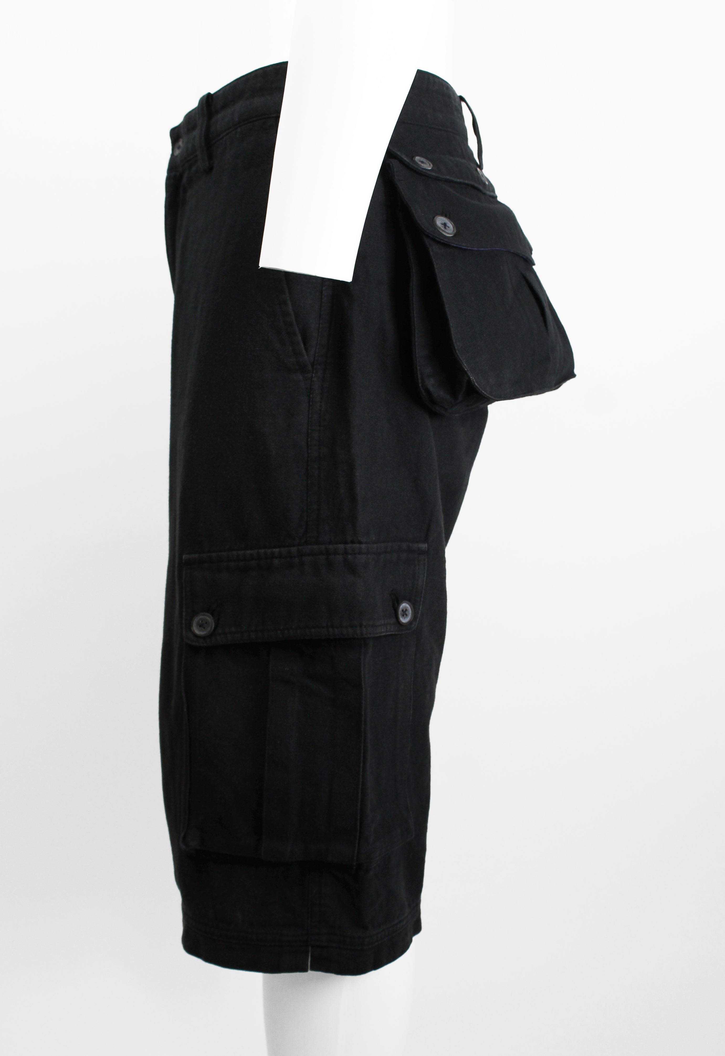 ISSEY MIYAKE MEN SS 2004 DETACHABLE POUCH CARGO SHORTS