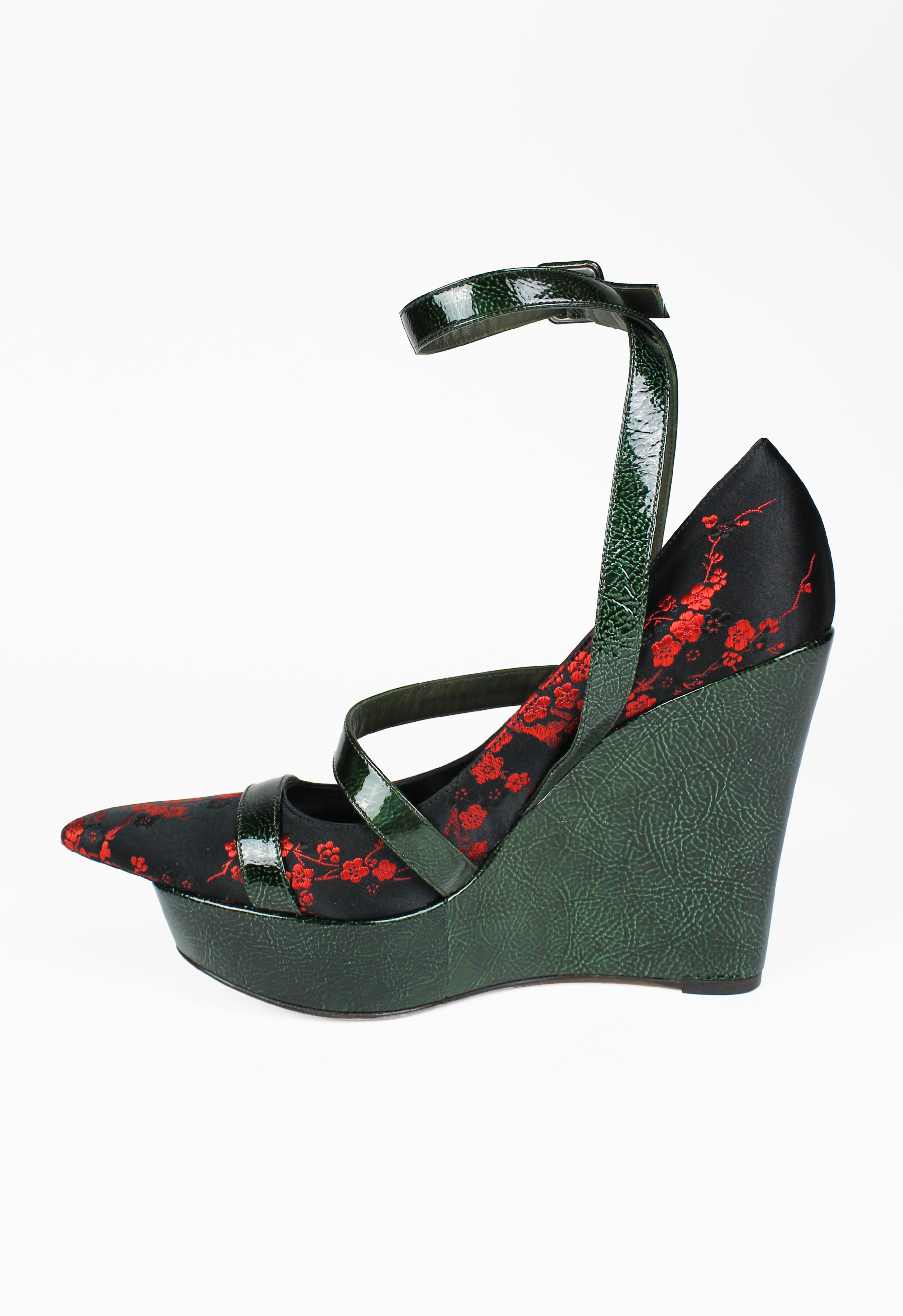 JEAN PAUL GAULTIER FW 2001 COUTURE EMBROIDERED STACKED HEELS