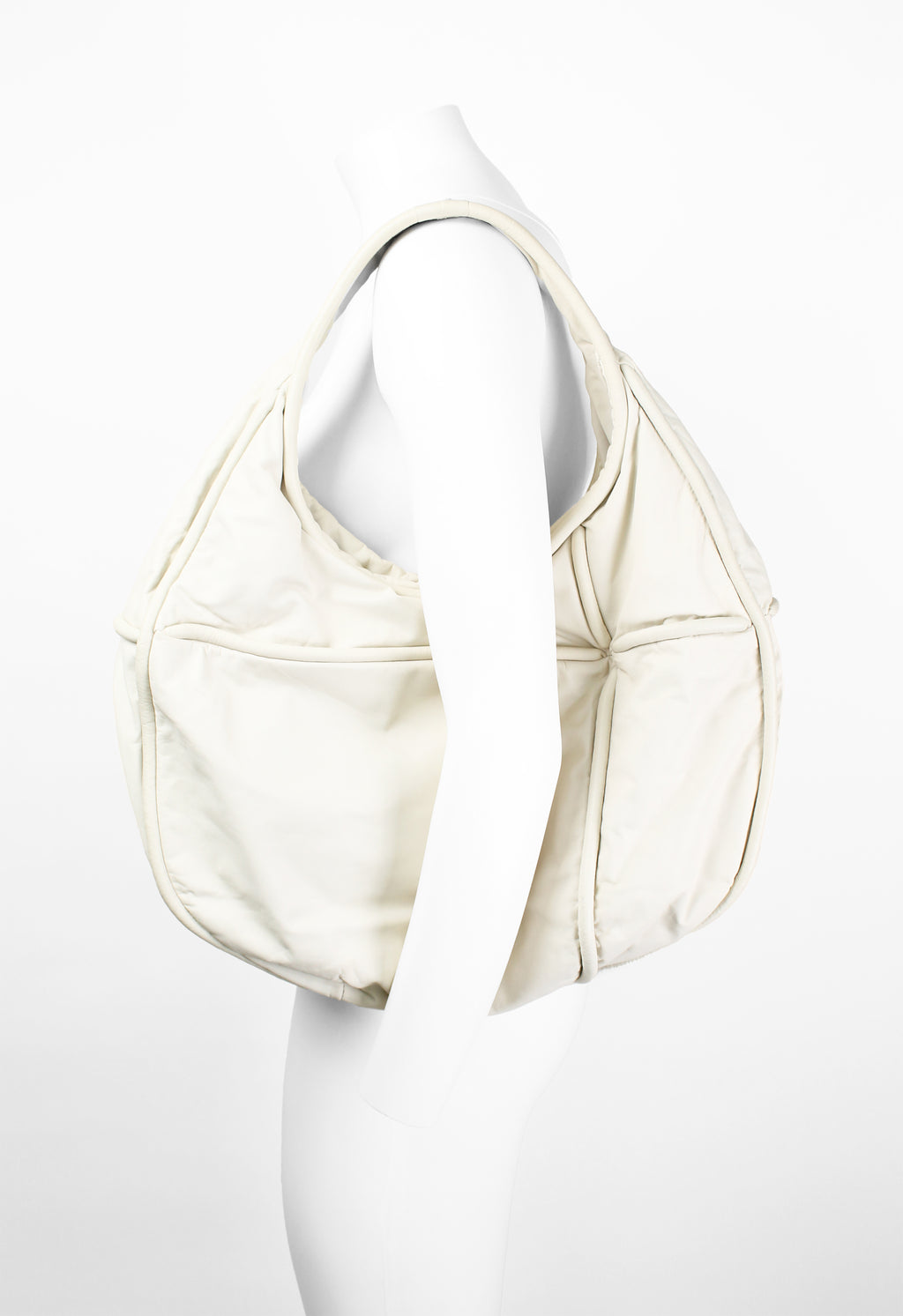 JIL SANDER LARGE CIRCULAR IVORY LEATHER BAG
