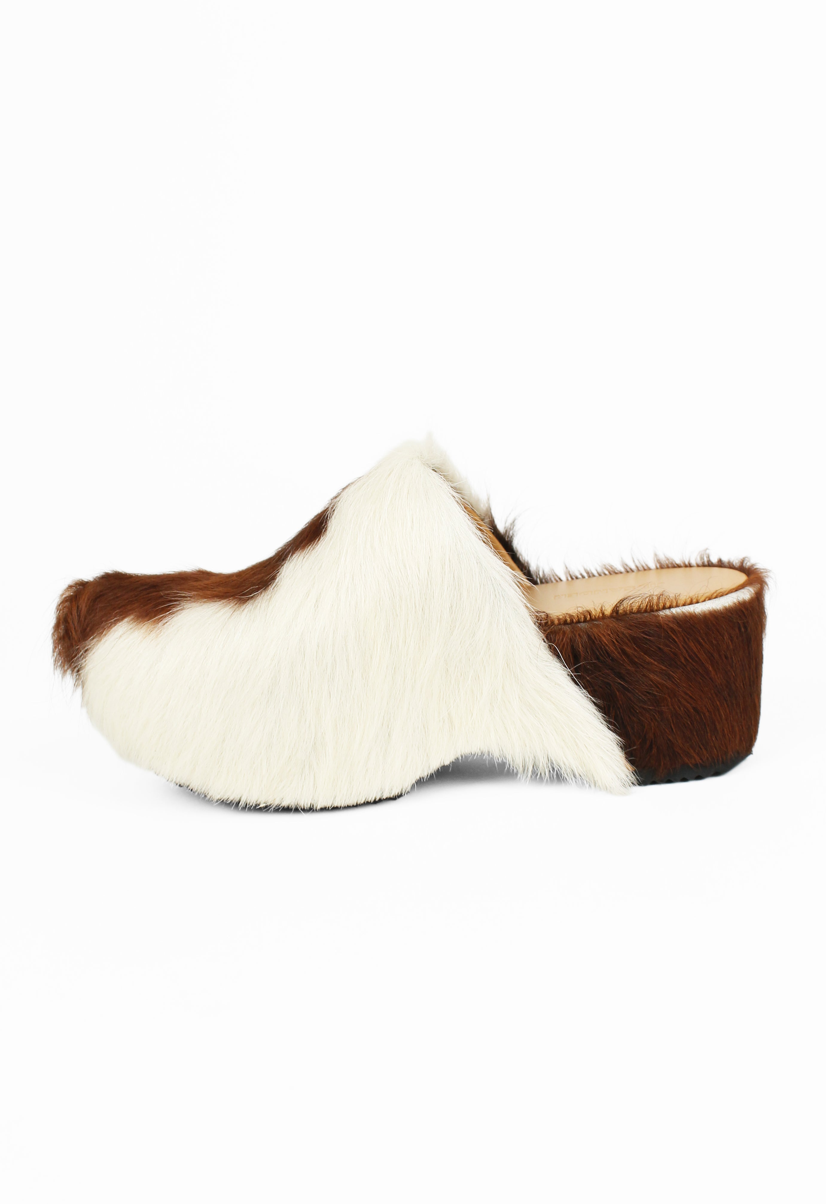 JIL SANDER PRE-FALL 2019 CALF HAIR CLOGS