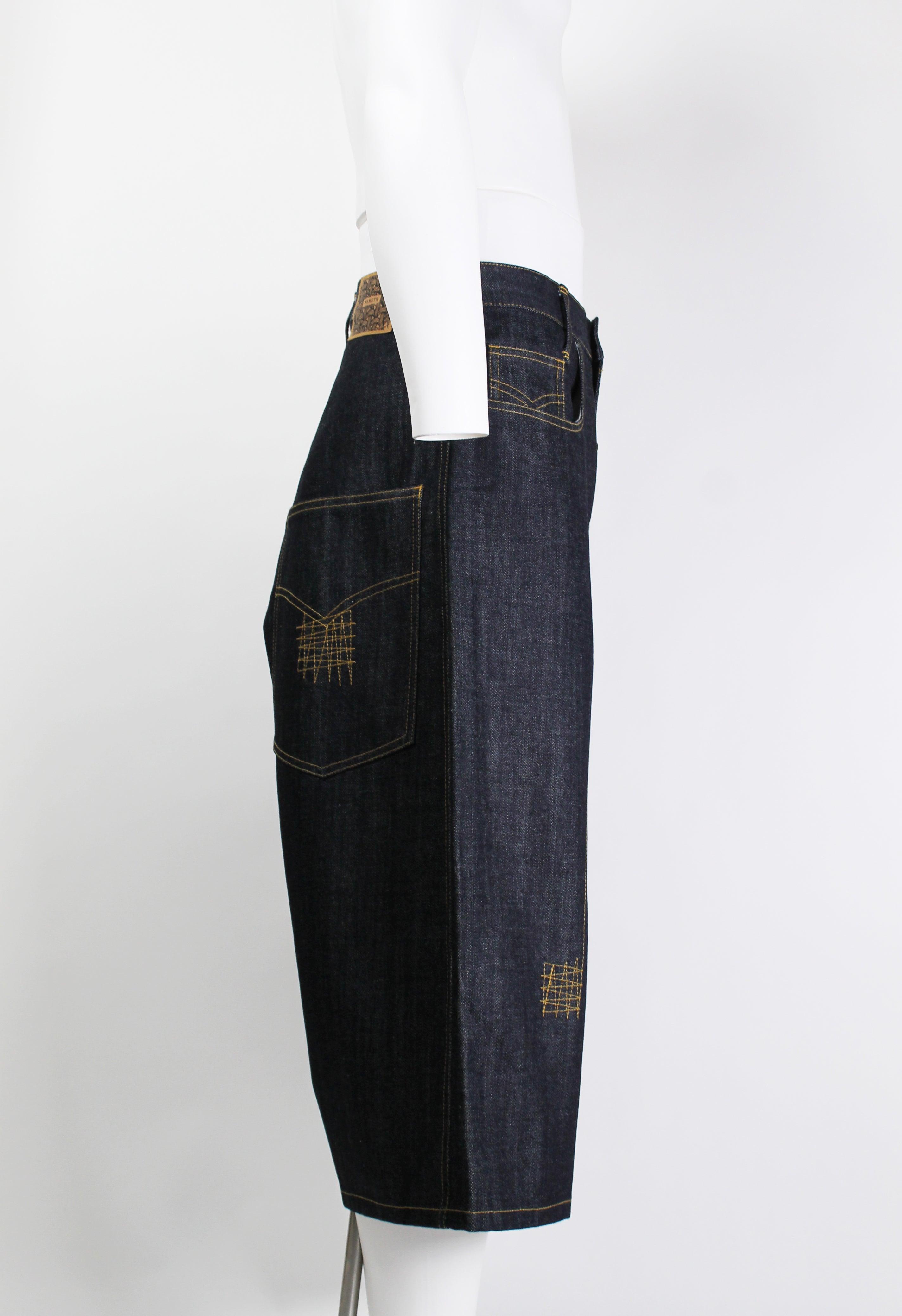 CHRISTOPHER NEMETH WIDE STITCH DESIGN SHORTS