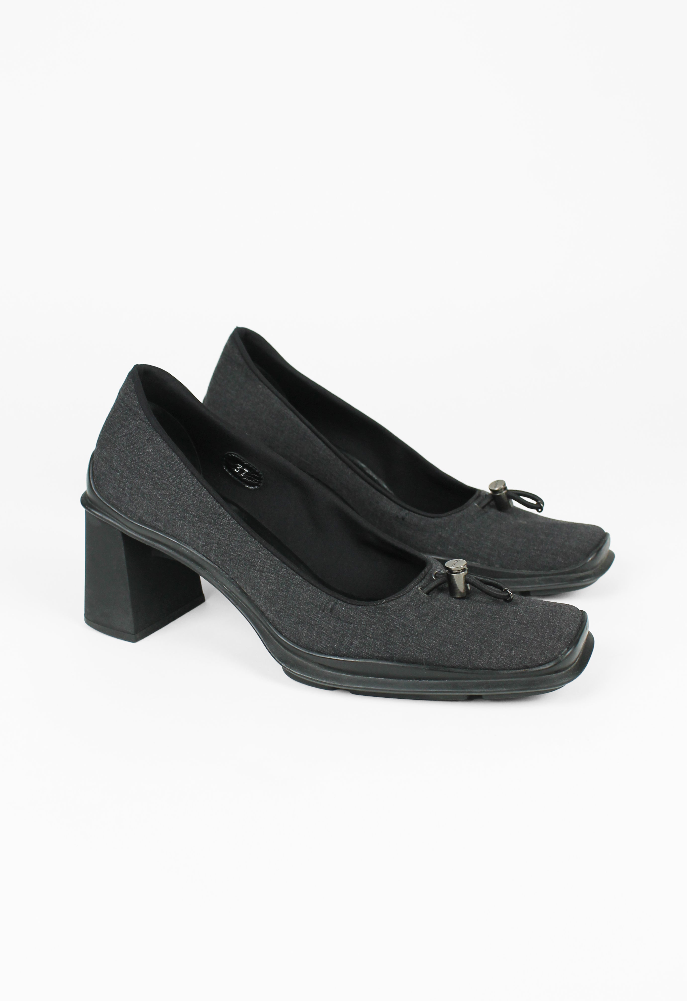 PRADA FW 1999 GREY SQUARE TOE TOGGLE HEELS