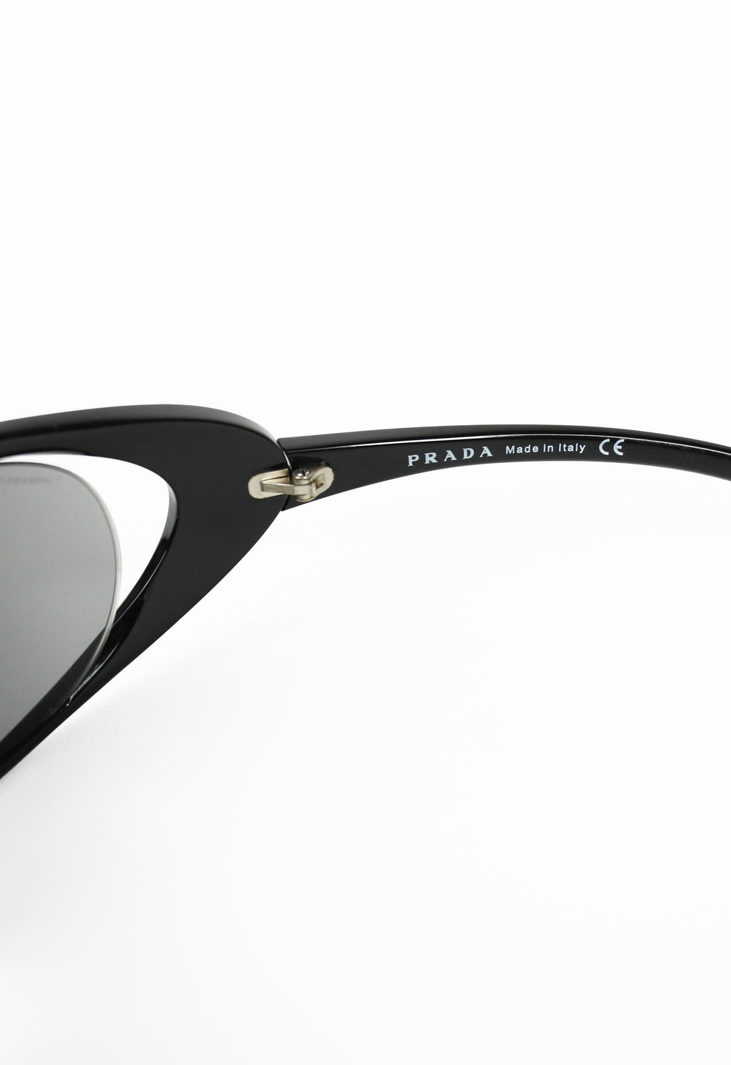 PRADA FW 2004 BLACK OVERSIZED EXTREME WRAPAROUND SUNGLASSES