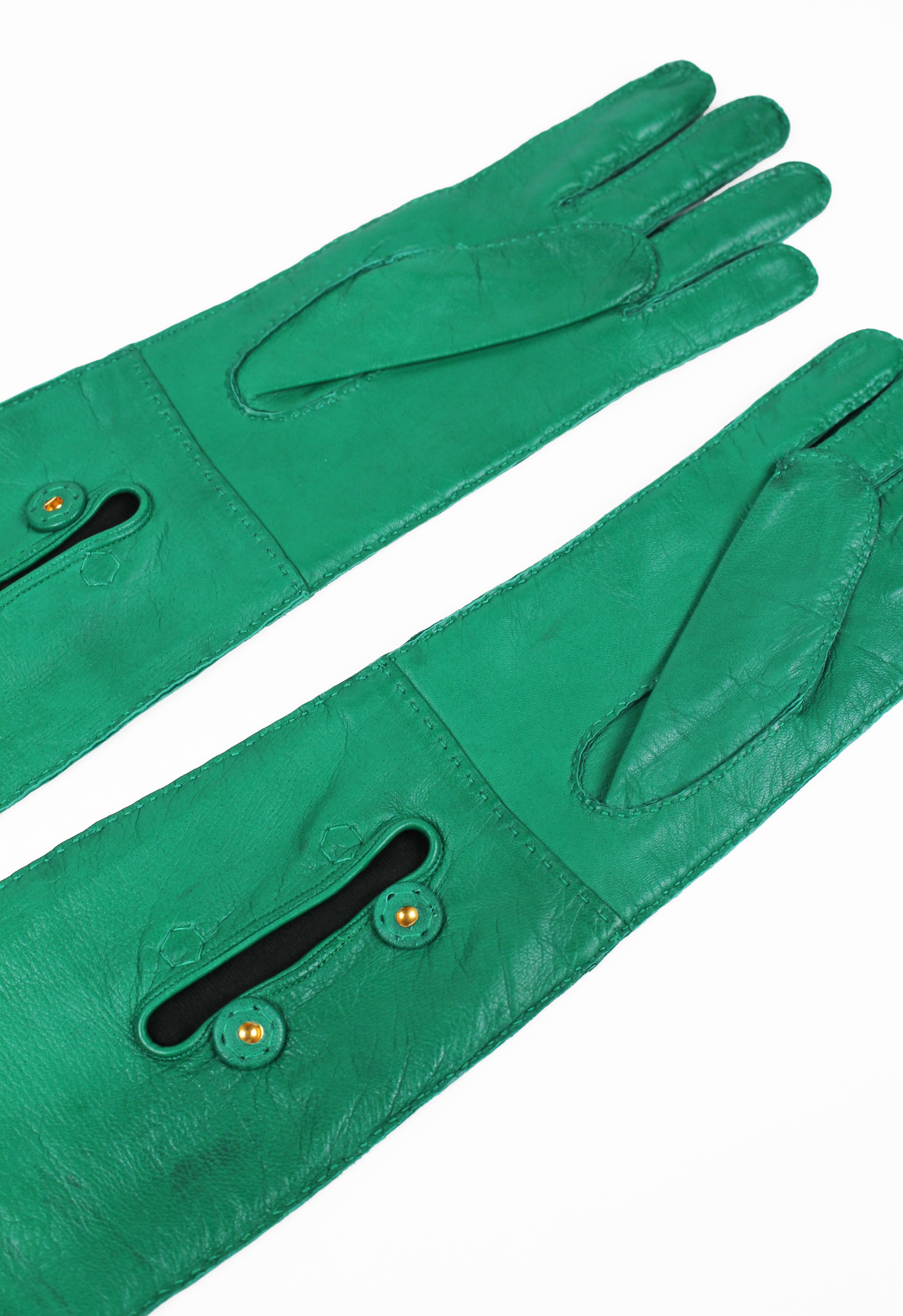PRADA FW 2015 GREEN NAPPA LEATHER GLOVES