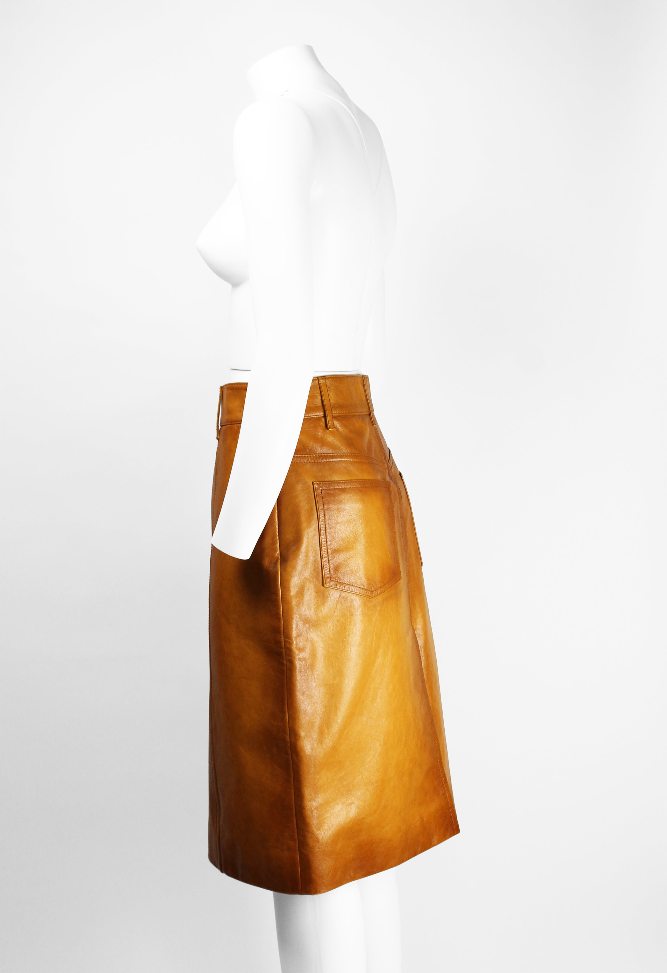 PRADA FW 2017 DYED LEATHER SKIRT