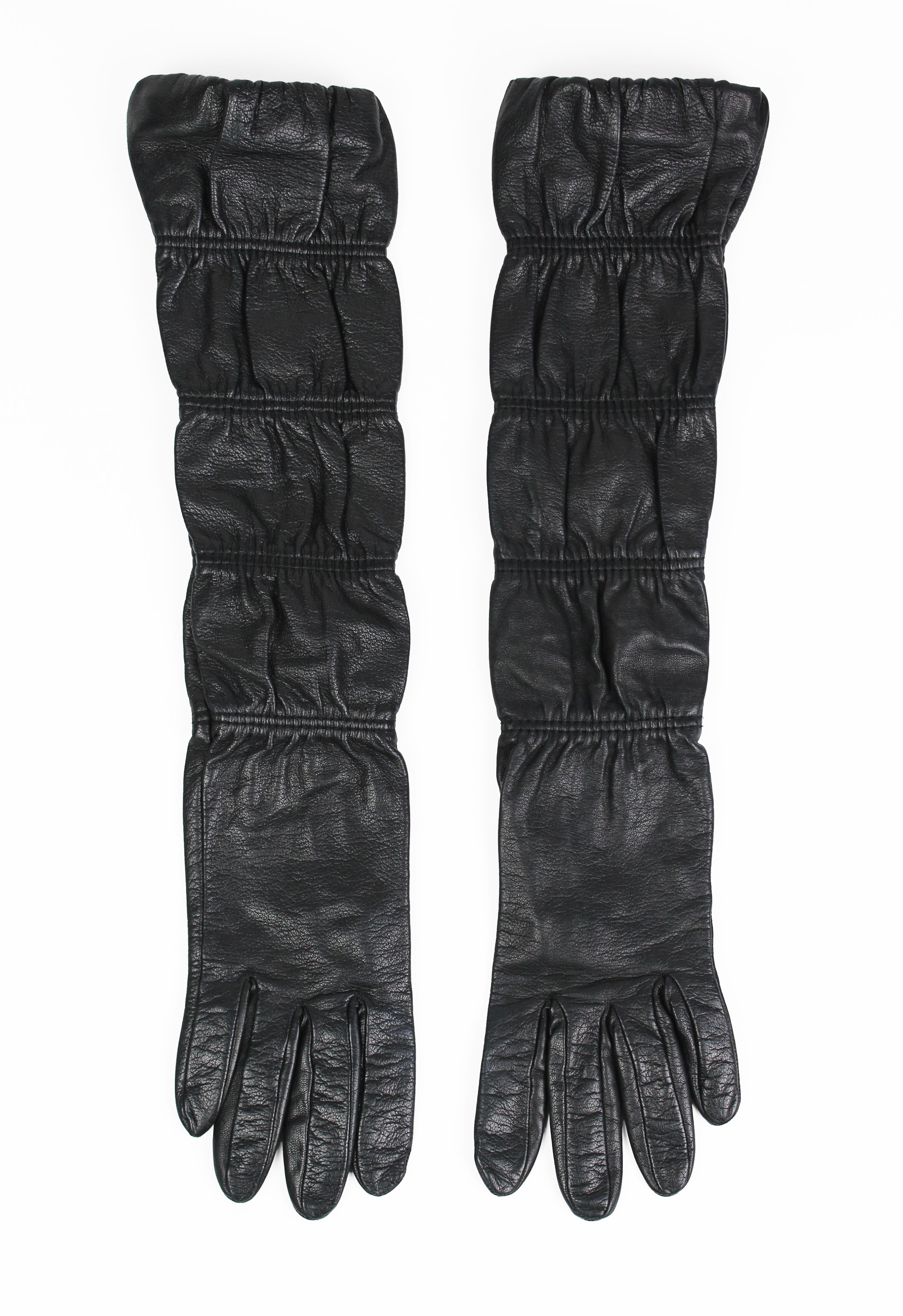 PRADA FW 2006 RUCHED LEATHER GLOVES