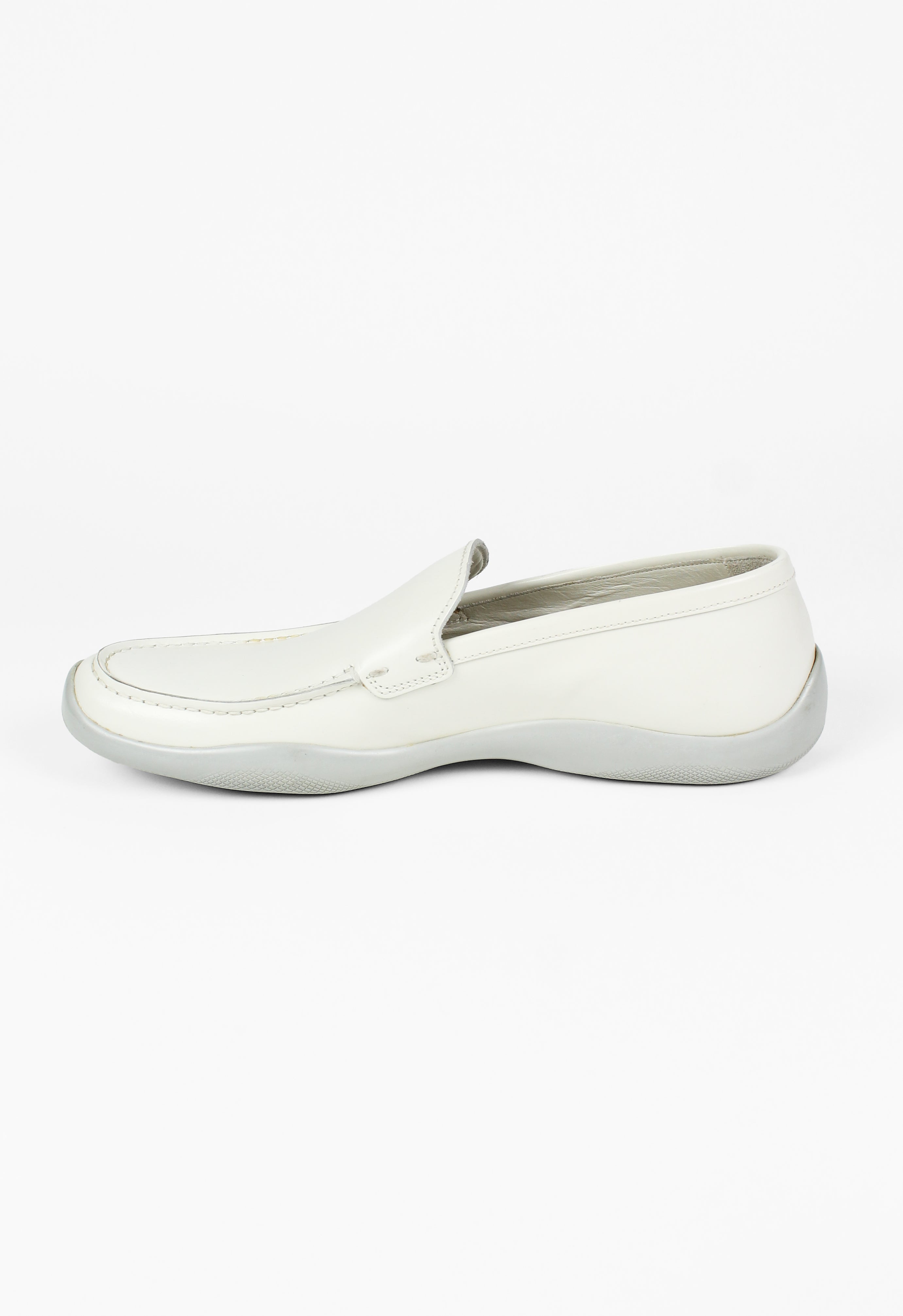 PRADA SS 1999 WHITE LEATHER LOAFERS