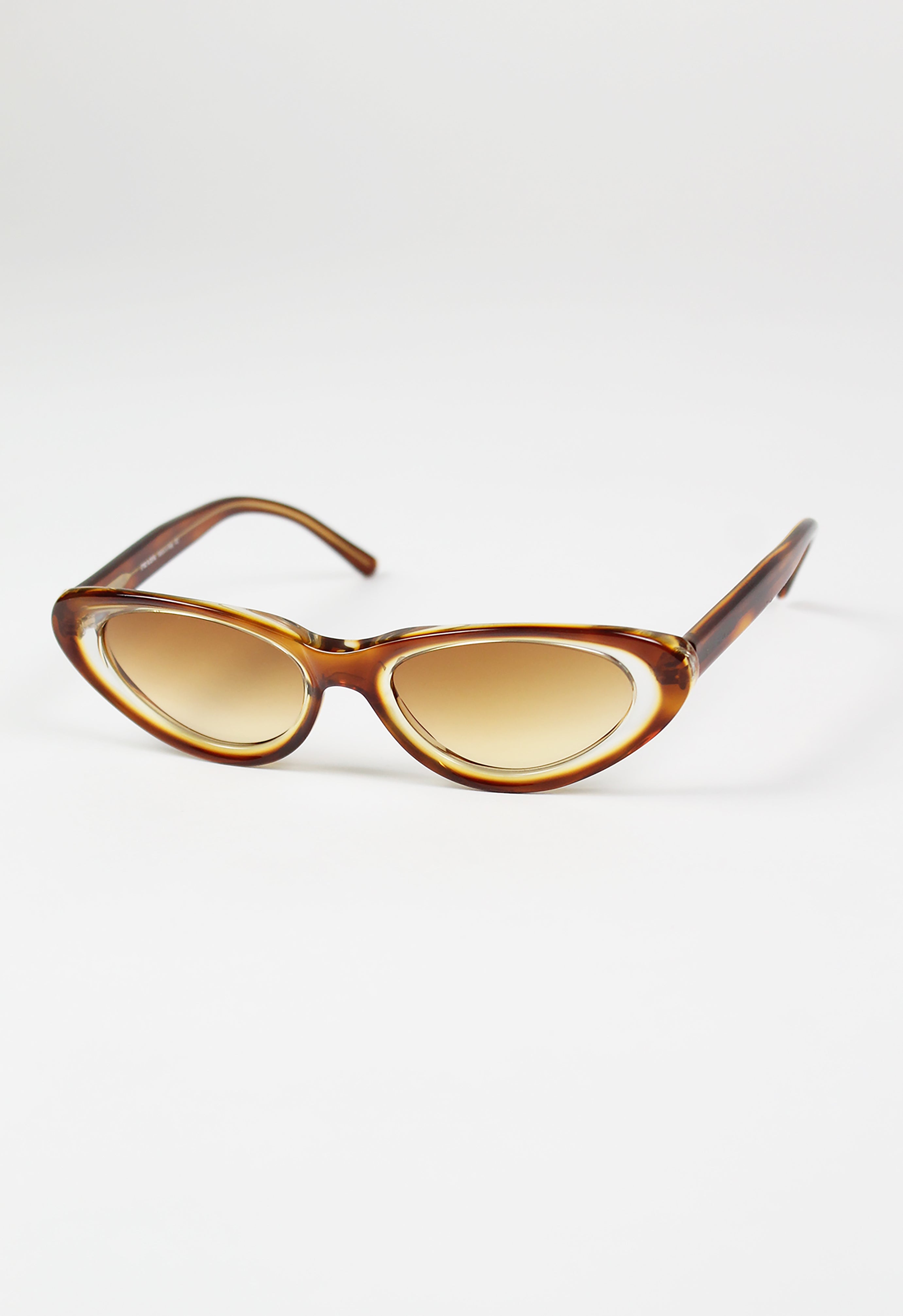 PRADA SS 2001 TWO TONE CARAMEL CAT EYE SUNGLASSES