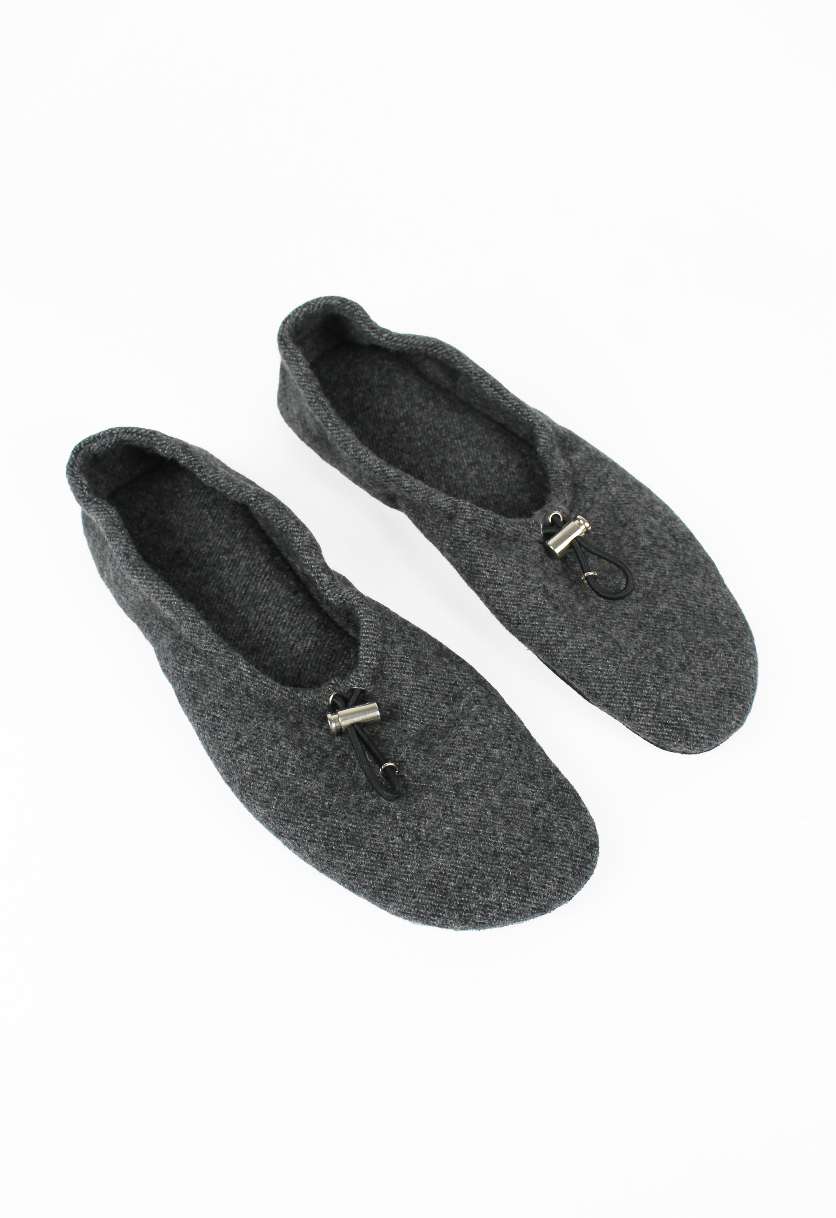 PRADA WOOL TOGGLE SLIPPERS & TRAVEL CASE